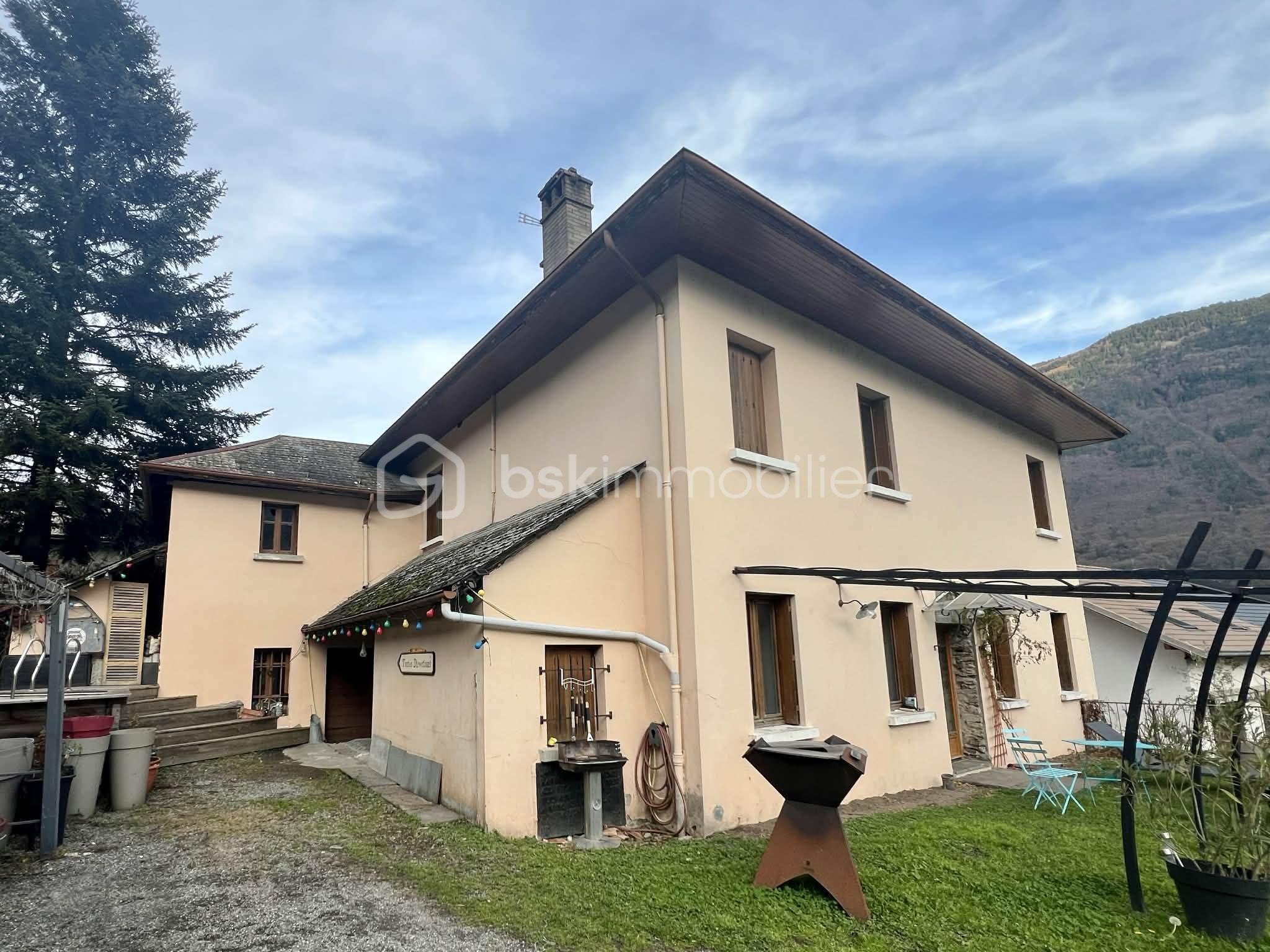 Demeure de 157 m² - 21753472-6c9a-4848-a26a-187ba4873d5f.jpg