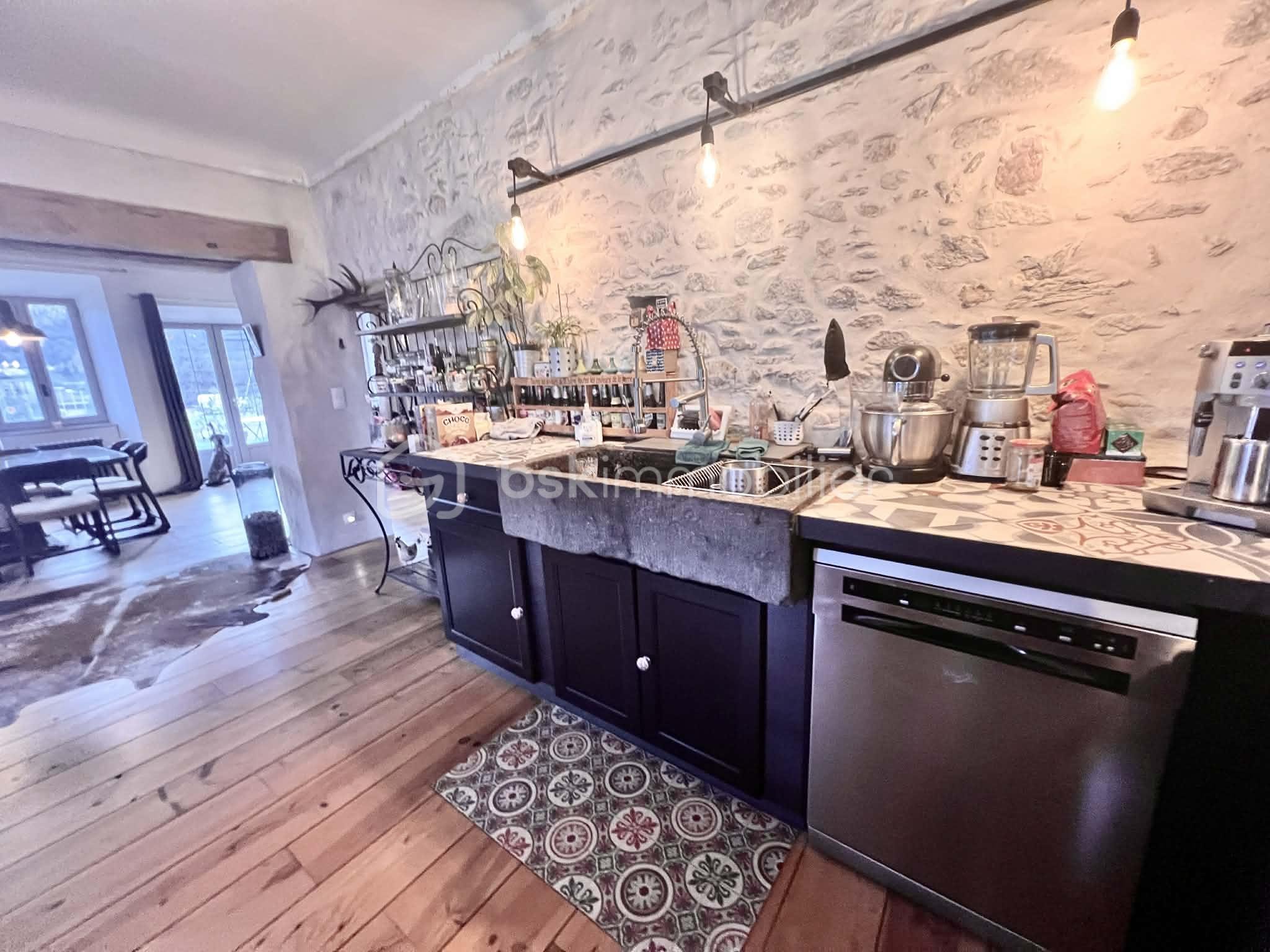 Demeure de 157 m² - 3b76bff5-f1d9-4b6c-8c6a-255df053c7c7.jpg