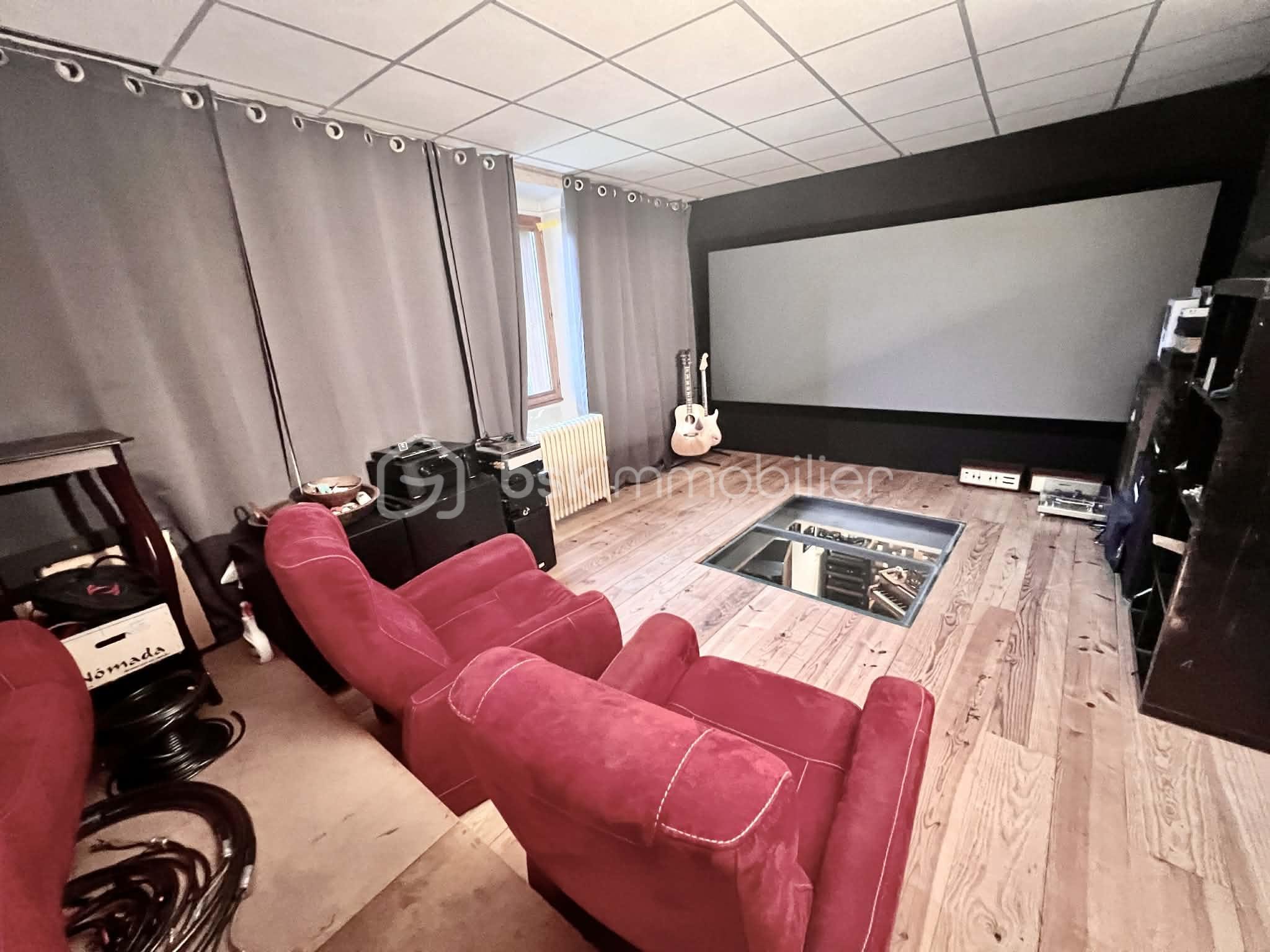 Demeure de 157 m² - f4ba22bc-3d8a-491f-b1f7-8056504b9adb.jpg