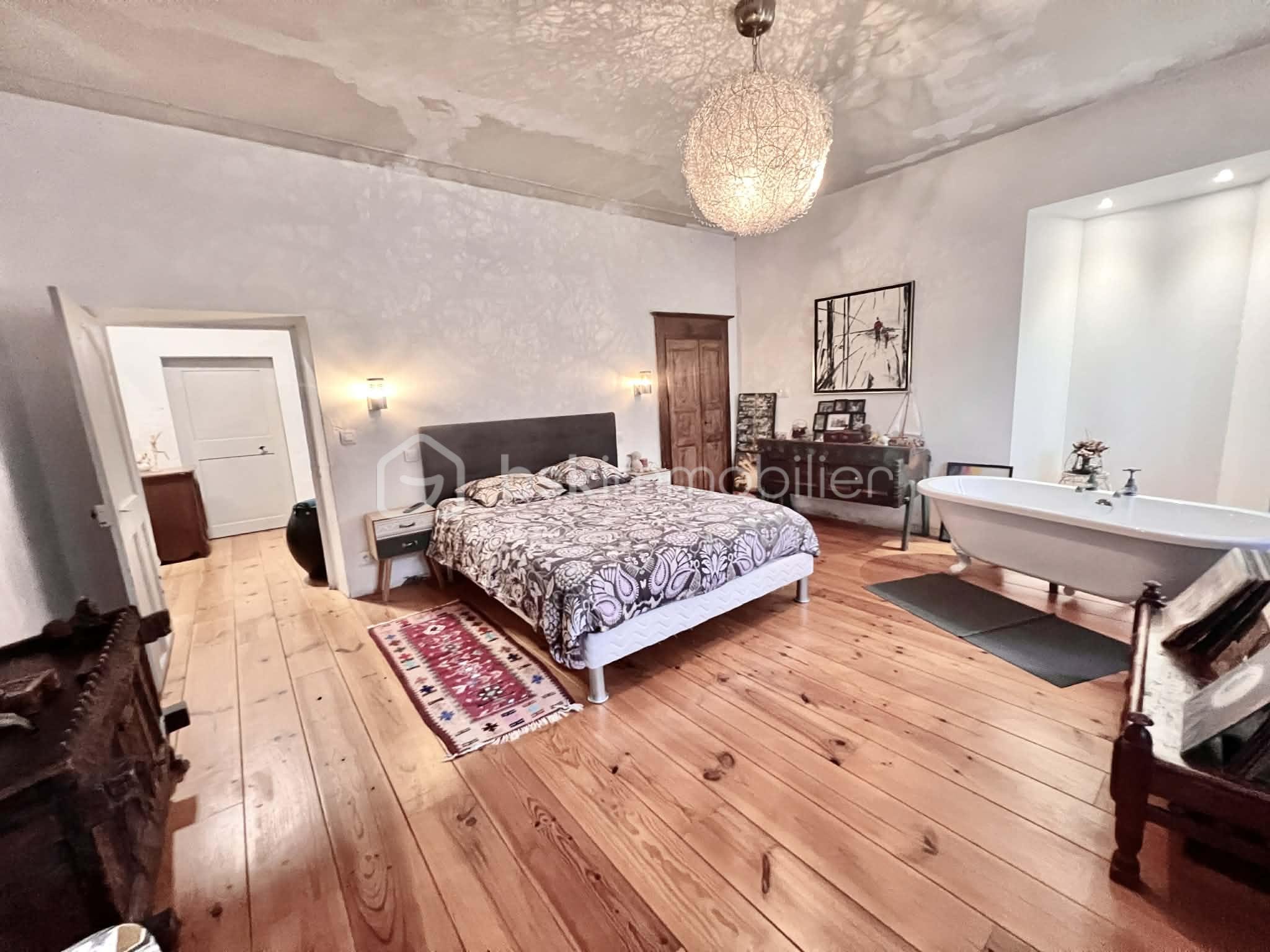 Demeure de 157 m² - 5fa1bd3e-c5c0-496a-a651-a818a0b27ac8.jpg