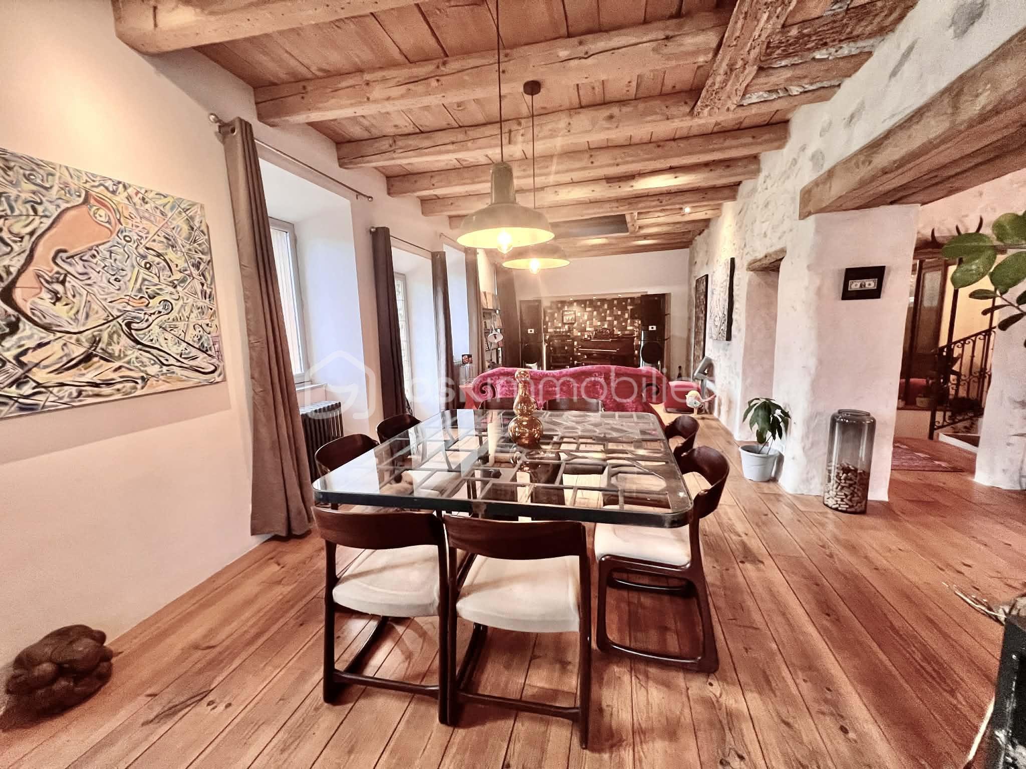 Demeure de 157 m² - 31f30a2f-be77-44e6-a31e-7ed25ae01d0f.jpg