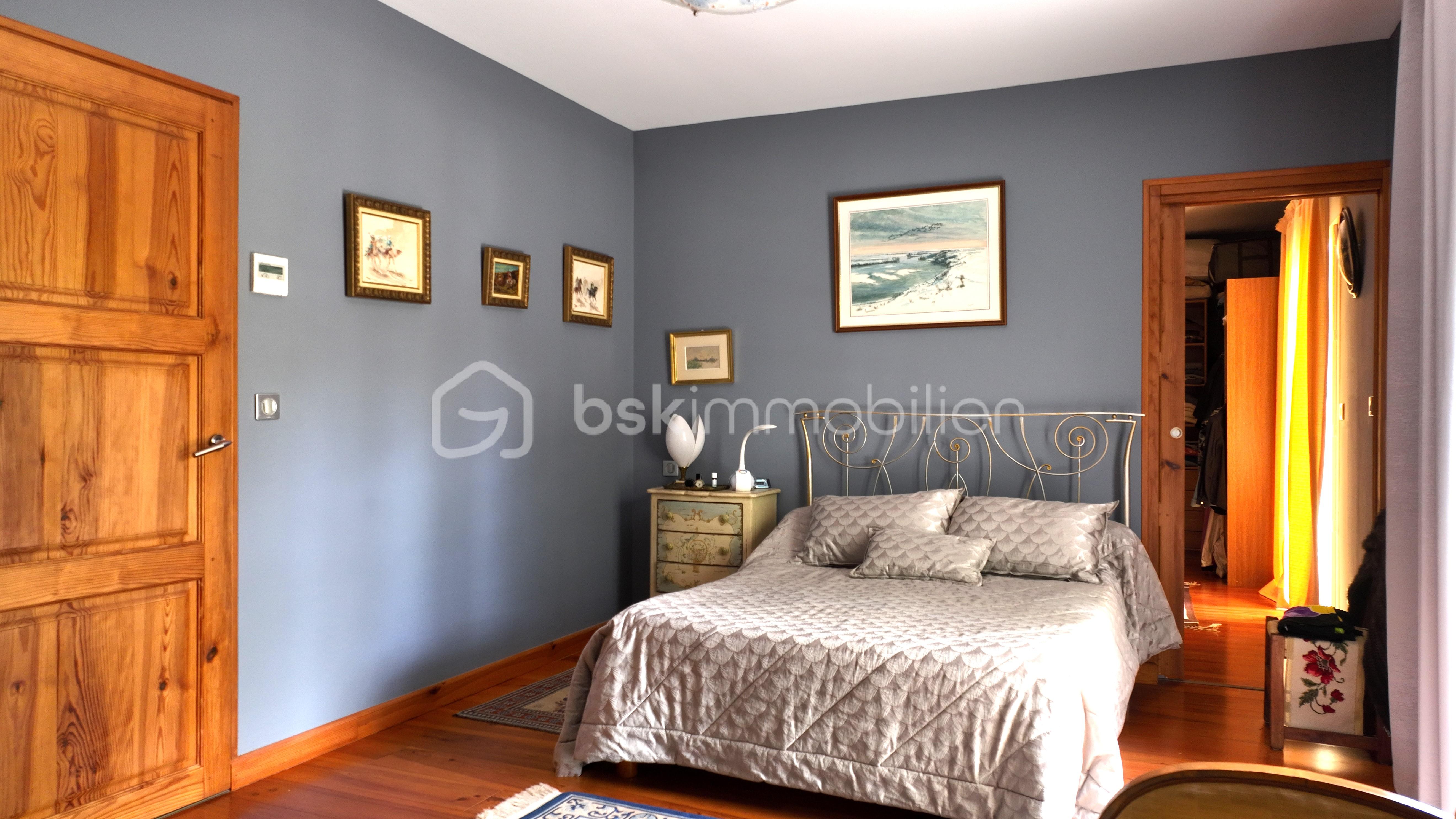 Maison de maitre de 206 m² - CH3 AVEC DRESSING.jpg