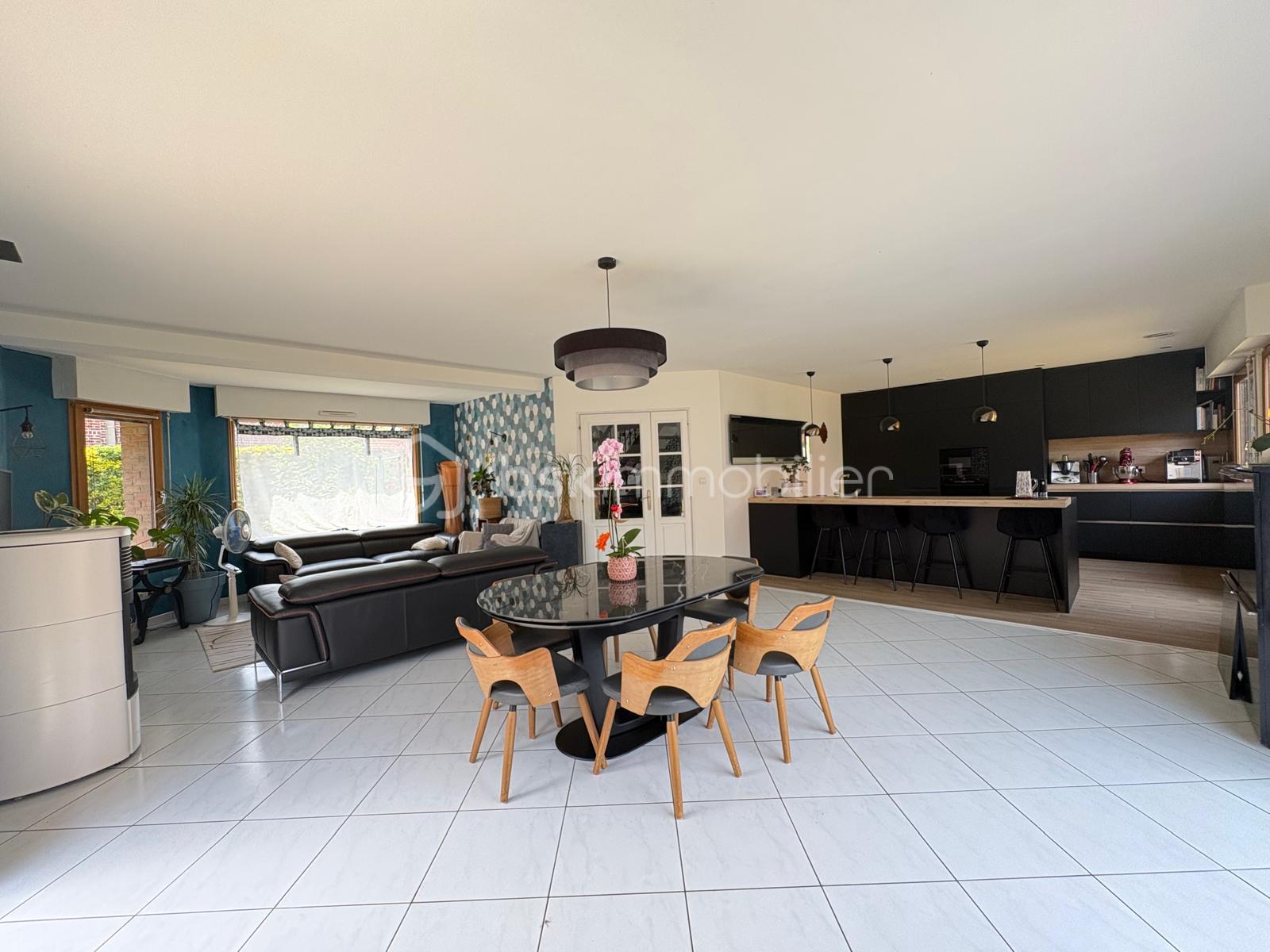 Maison 6 pièces 140 m² · à Fretin · 140 m² · 429 000 €