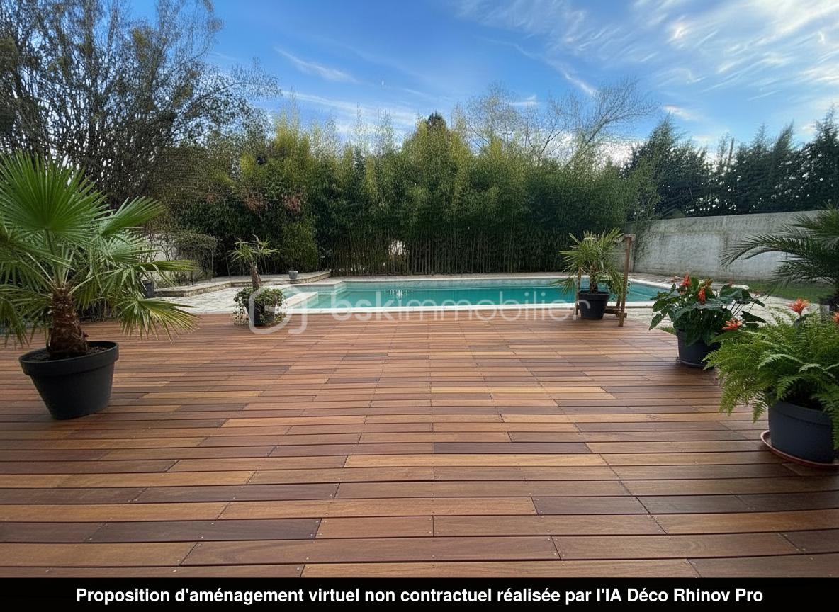 Maison de 40 m² - piscine vue maison bois exotique .jpg