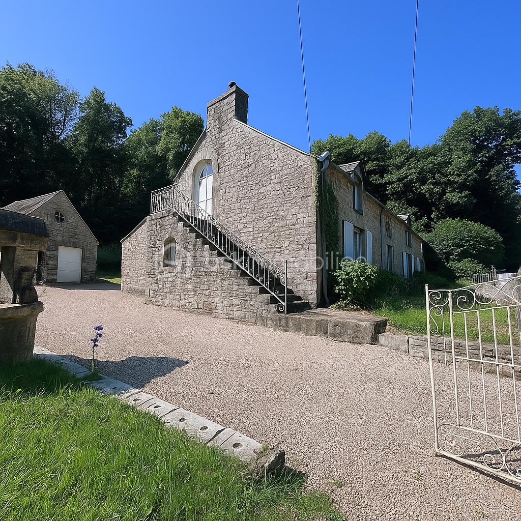 Maison de 150 m² - 18E68D0F-95F8-4684-9D97-C43C1D7CE3A4.png