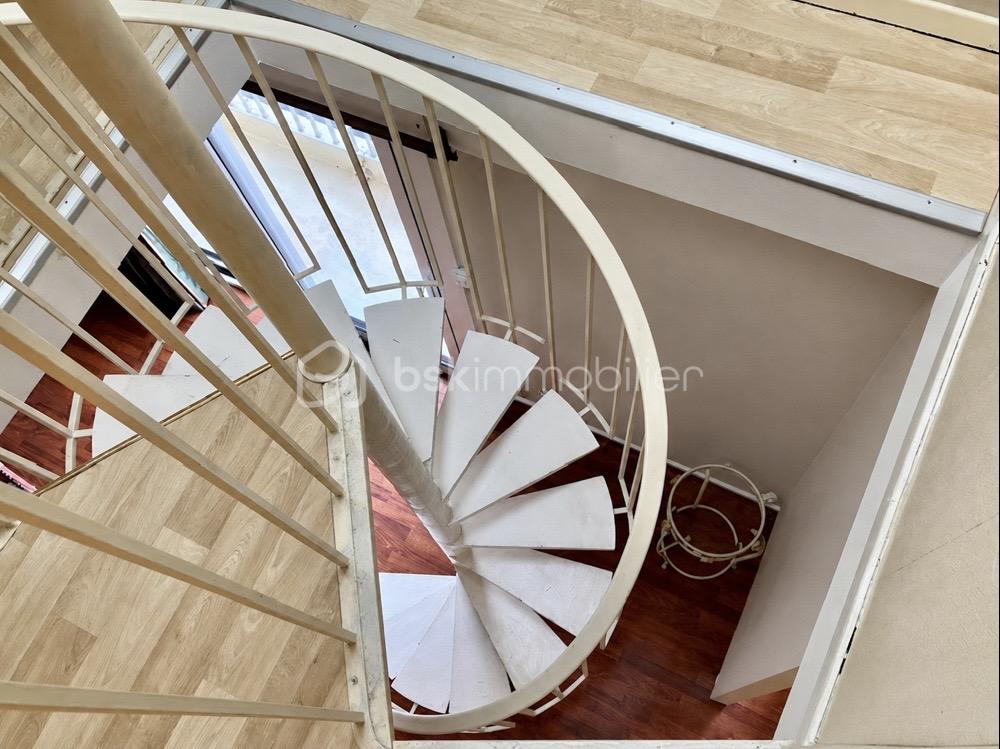 louchez escalier NEW BON.jpg