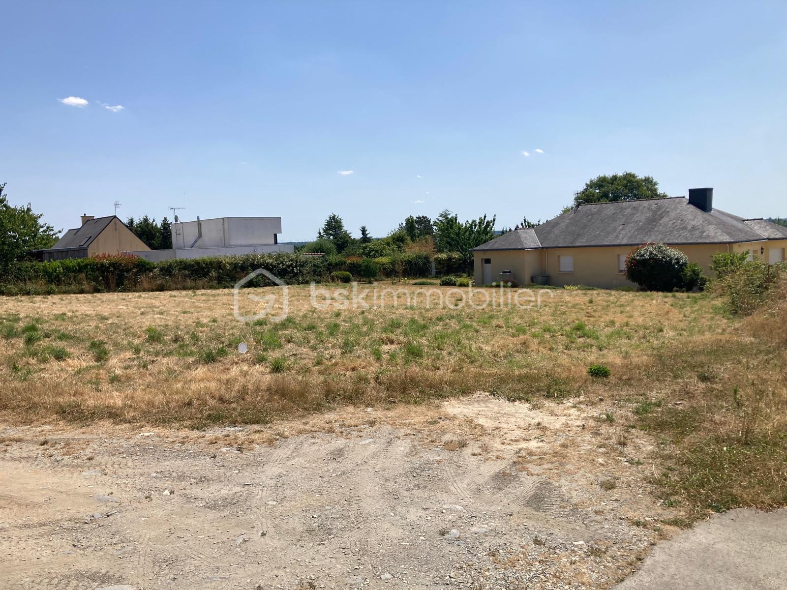 Terrain de 890 m² - IMG-20250630-WA0012.jpg