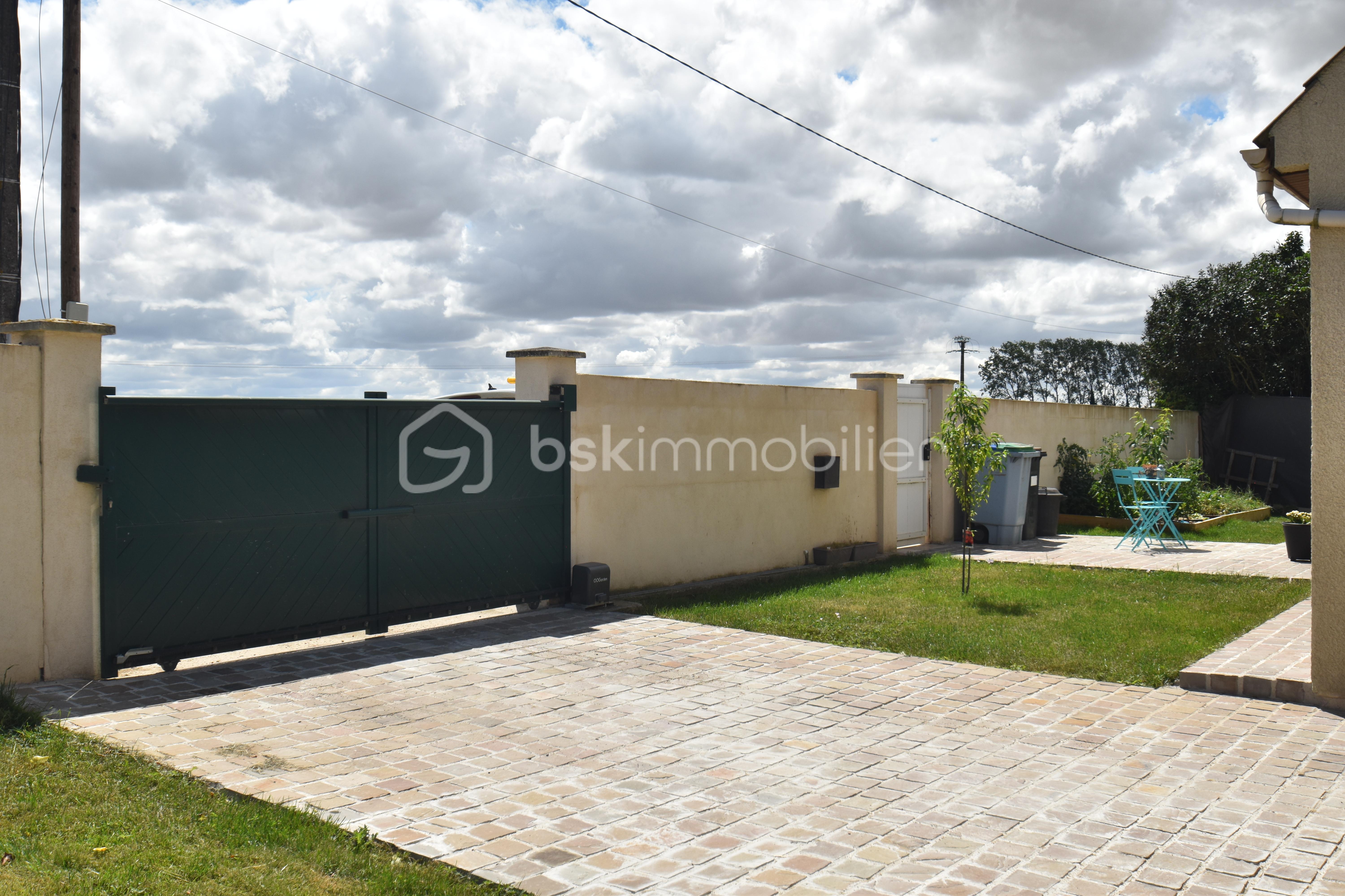 Pavillon de 110 m² - EXT4.JPG