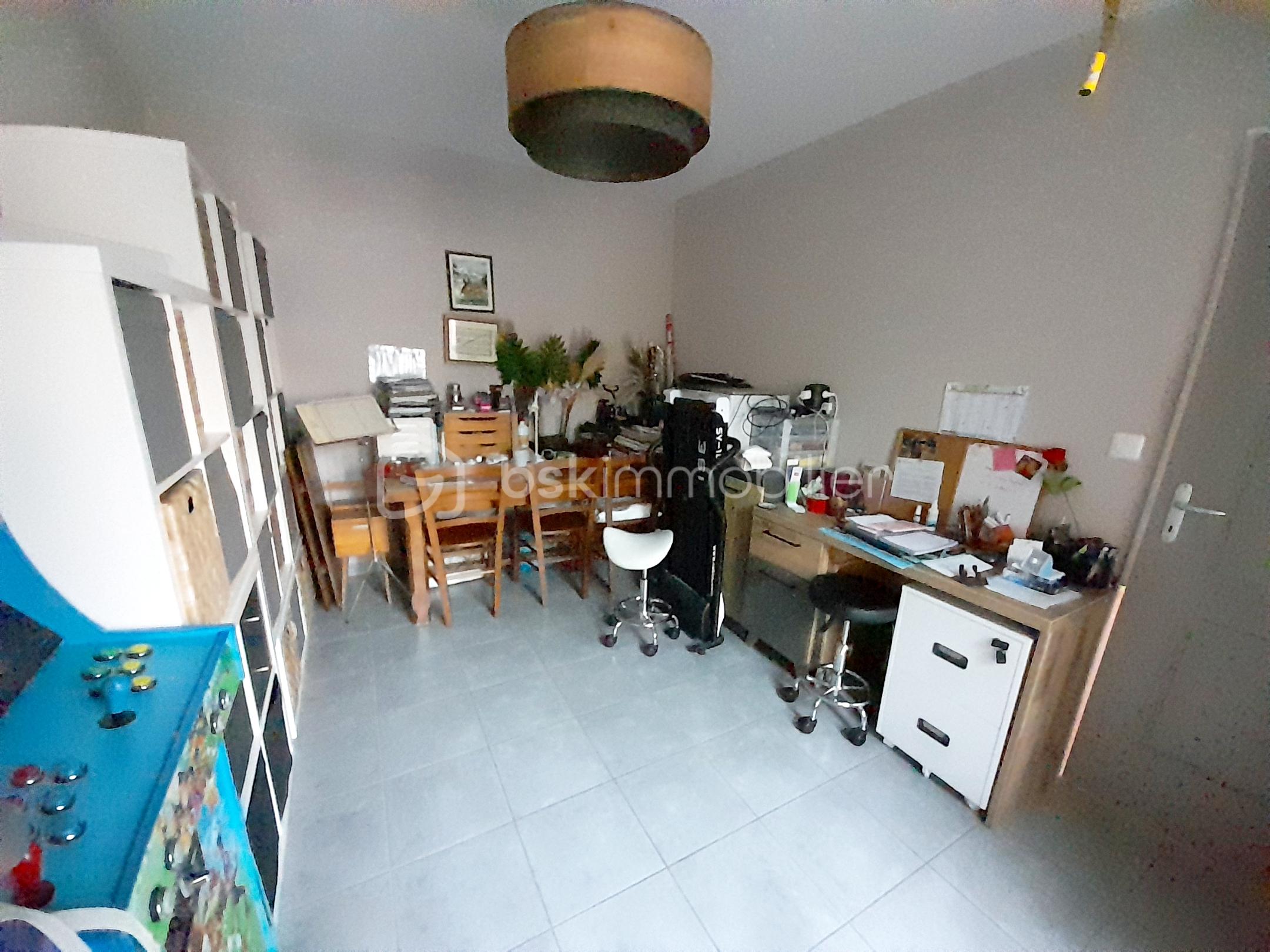 Pavillon de 144 m² - Polish_20251204_195103418.jpg