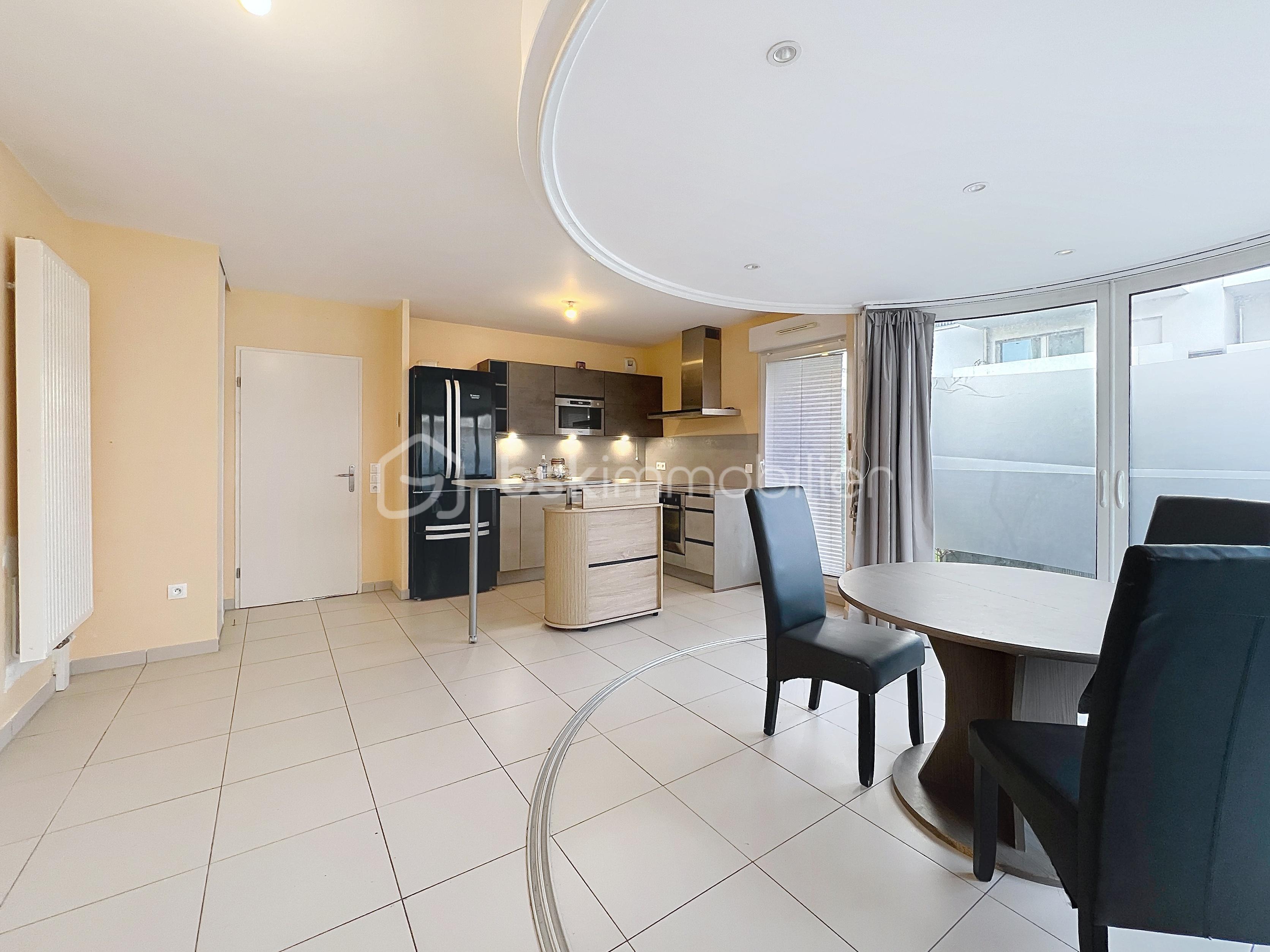 Appartement de 61,85 m² - dourdaine_00002.jpg