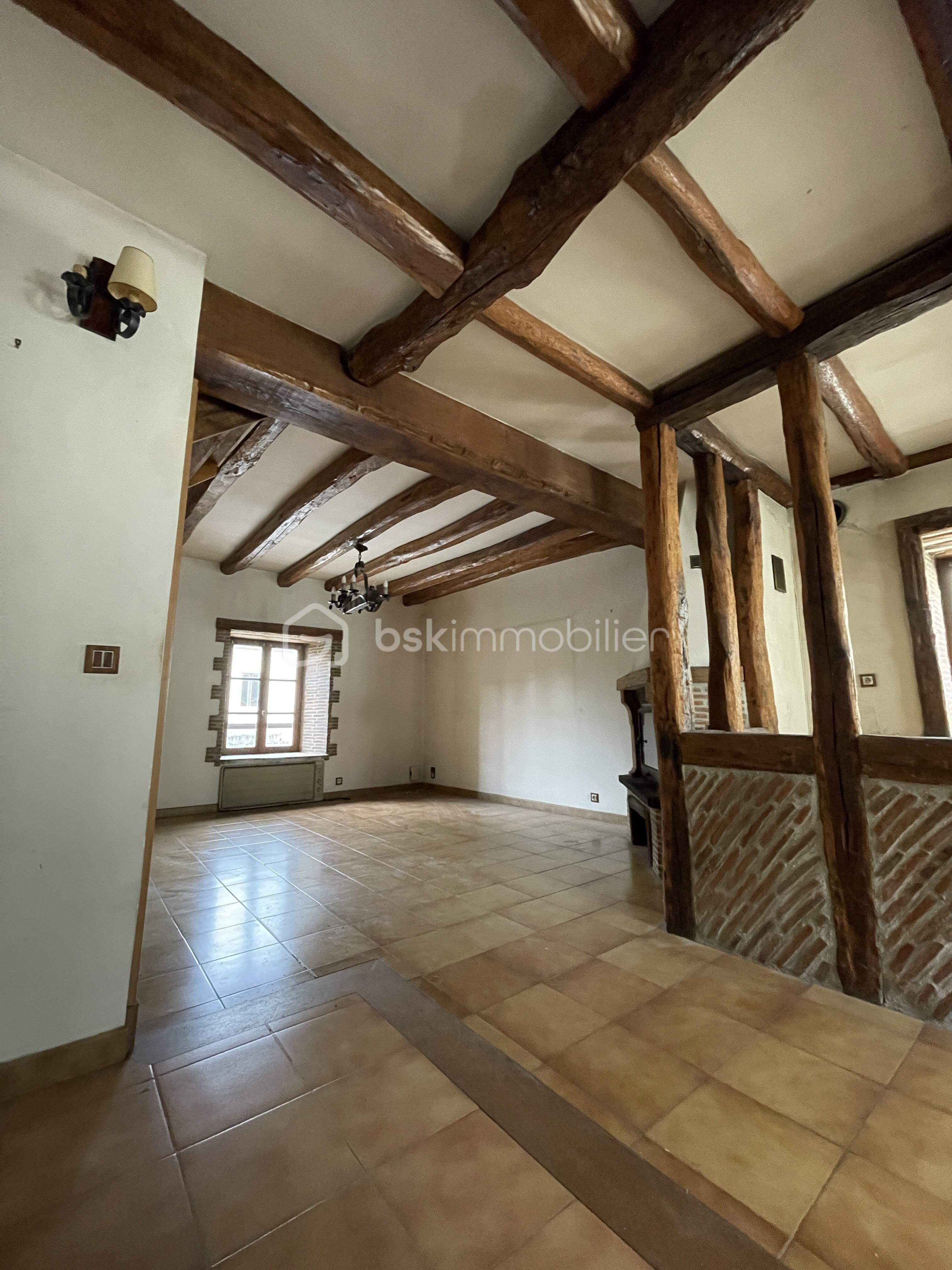 Maison de ville de 65 m² - 4e7aqPeyzznsXgGkRQ1ThLcxsBFl1YzaiEUKwYEc.jpg