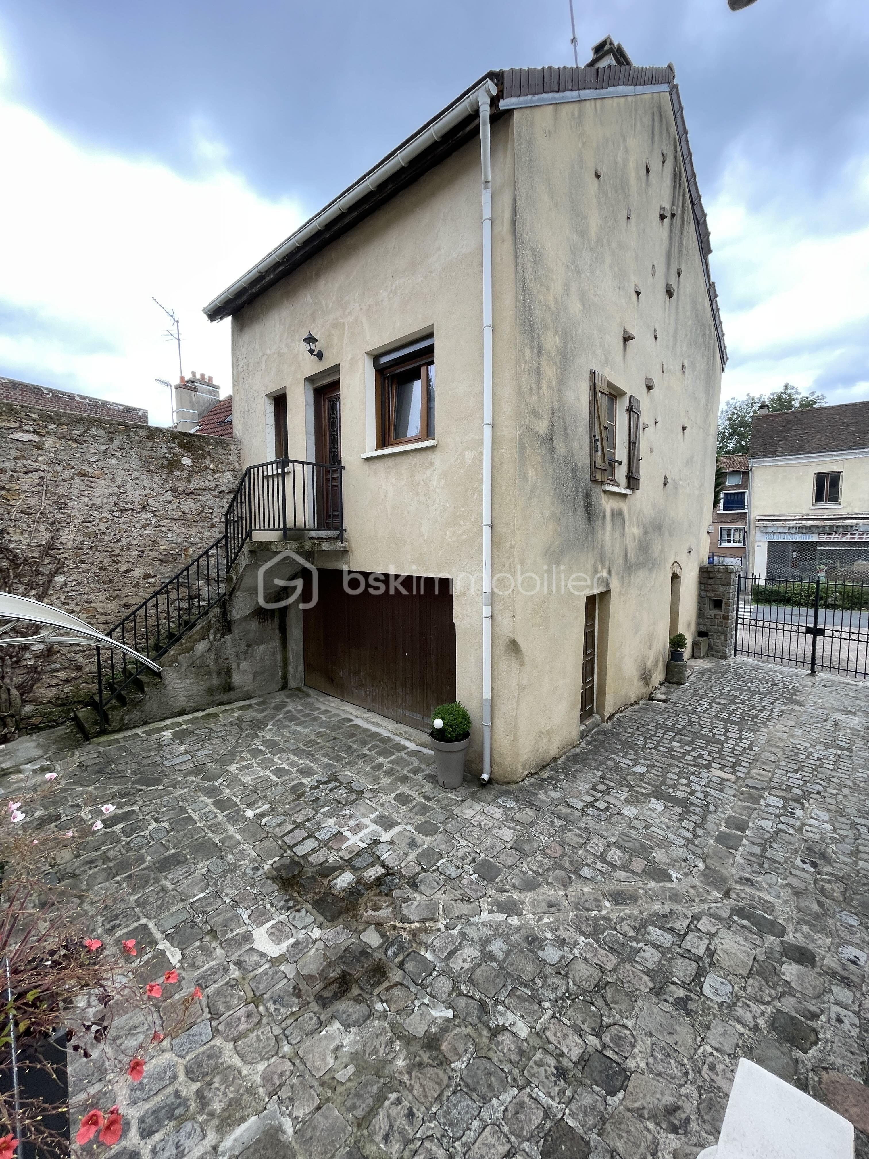 Maison de ville de 65 m² - KmJ805JJ5lO0Qa6xbBnCbHf9a8KOPJ0y3hkniRpK.jpg