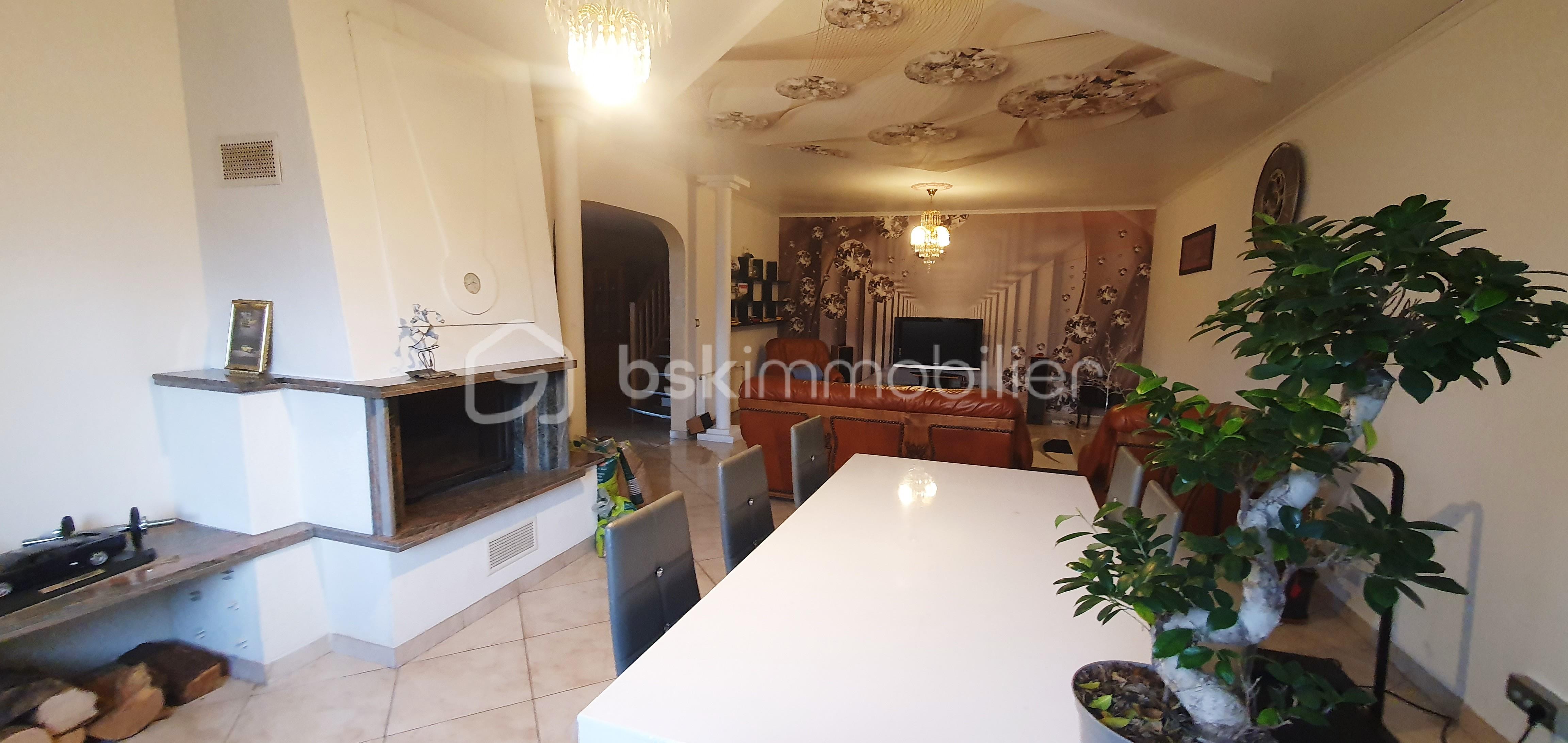 Local d'activités de 470 m² - 20260102_105525.jpg