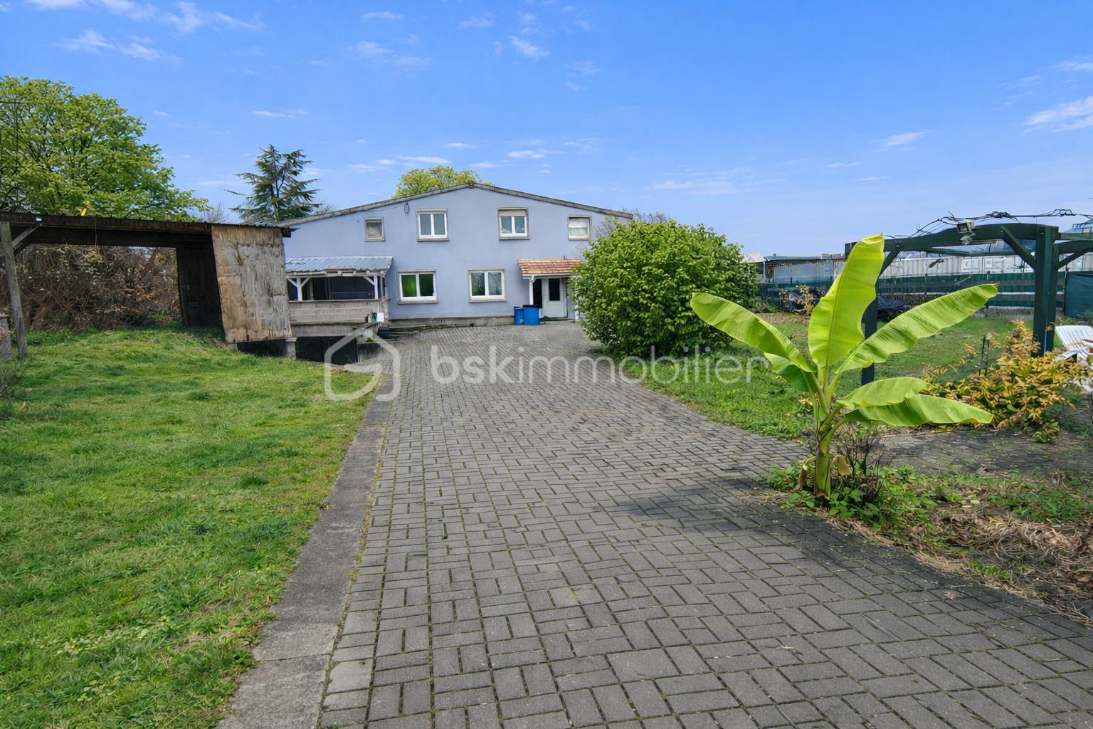 ChatGPT Image 7 mars 2026, 06_09_02.png