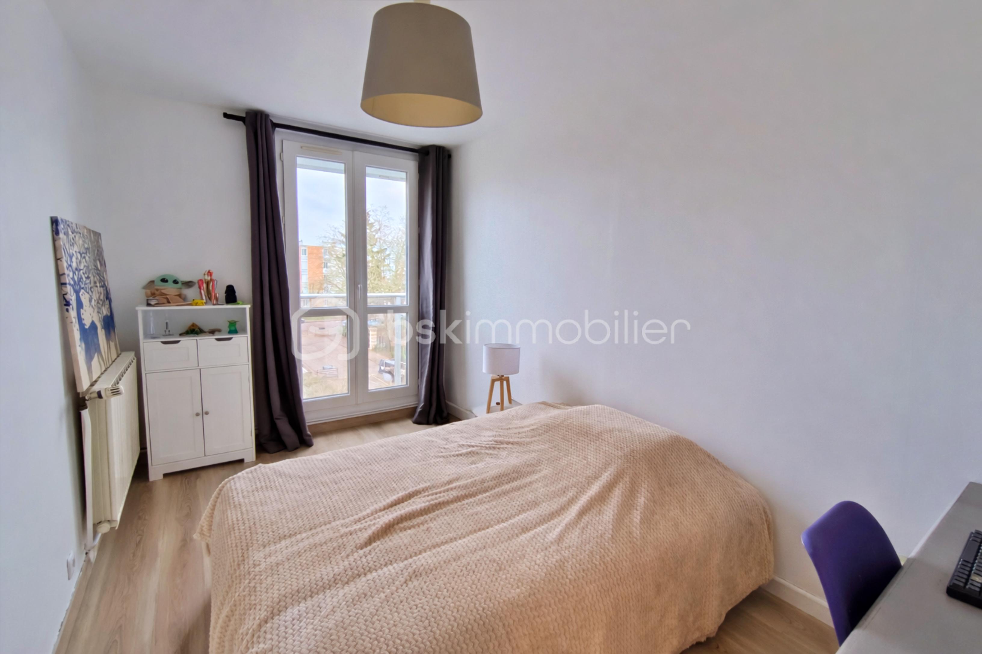 Appartement de 80 m² - resize_ChatGPT Image 20 janv. 2026, 17_42_33.png