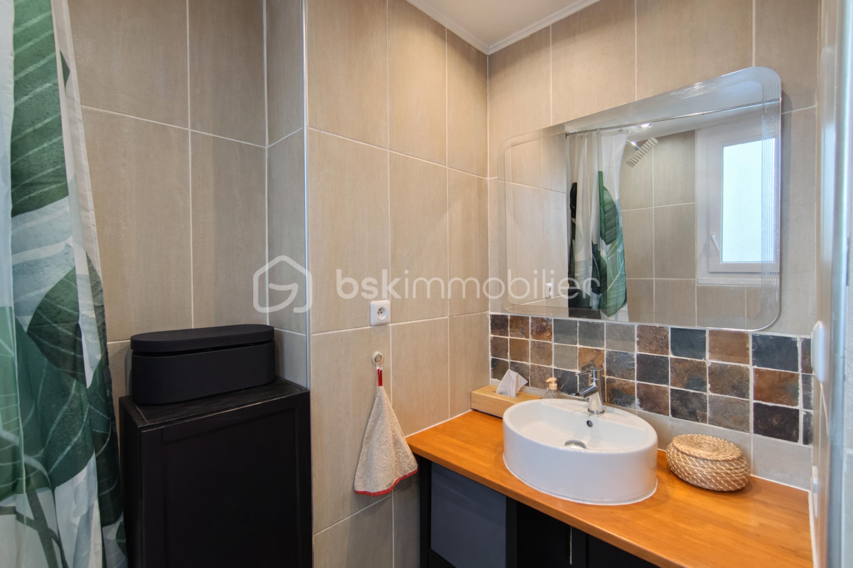 Appartement de 80 m² - resize_ChatGPT Image 20 janv. 2026, 17_39_01.png