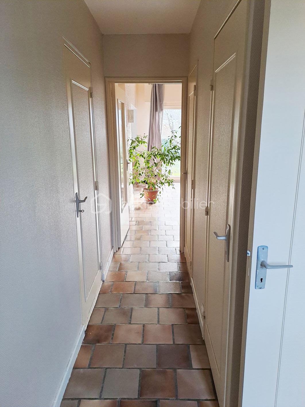 Maison de 81 m² - 01 JOUBERT ENTREE.jpg