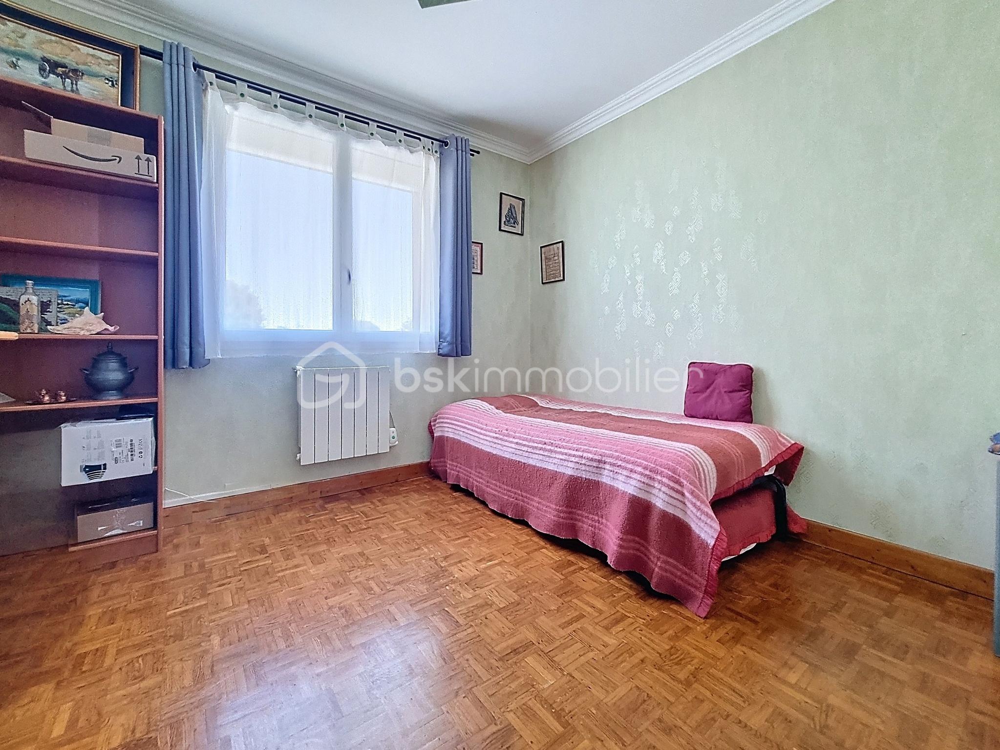 Maison de 126 m² - beau_chambre 0.jpg