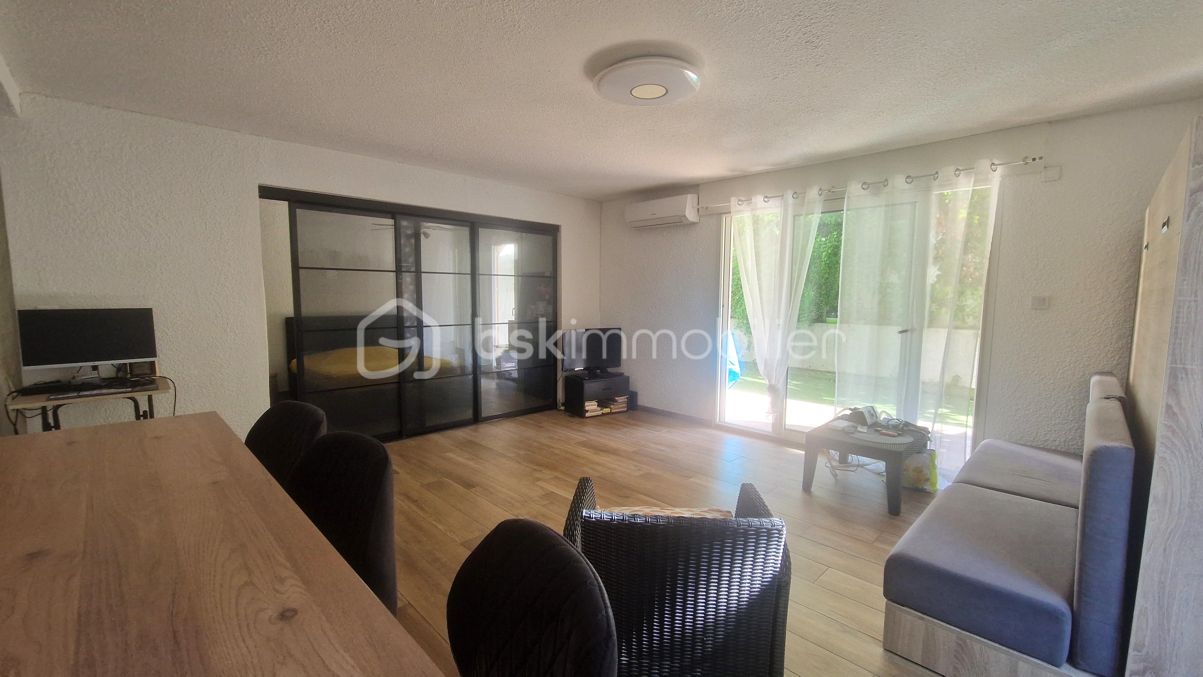 Appartement de 46 m² - sejour lumineux1.jpg