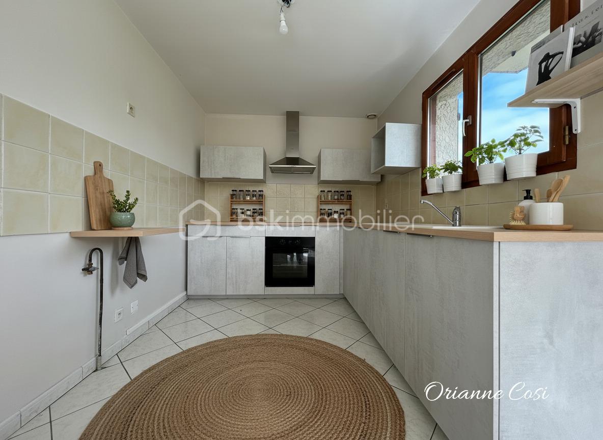 Maison traditionnelle de 115 m² - cuisine v4.jpg