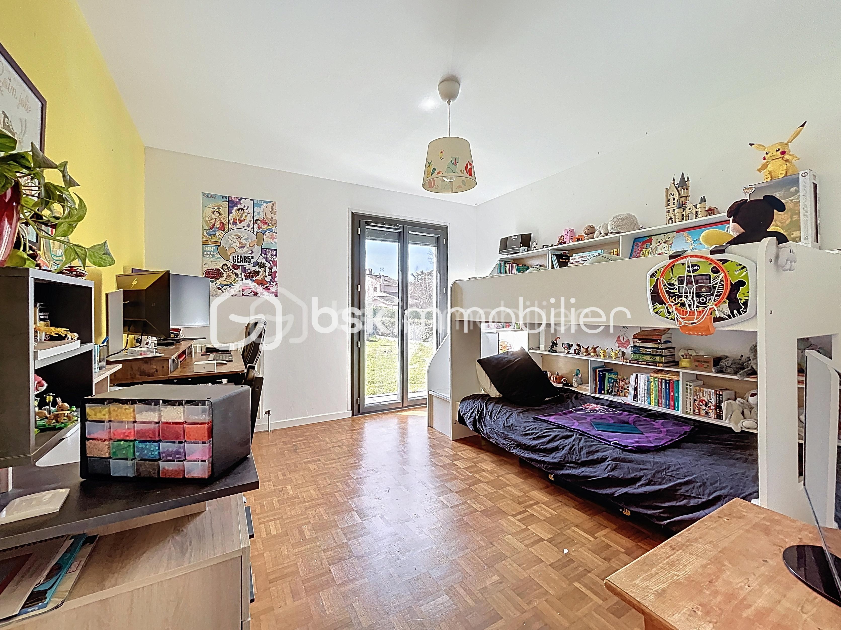 Maison de 100 m² - boyer-de-la-giroday_00016_16aa724.jpg