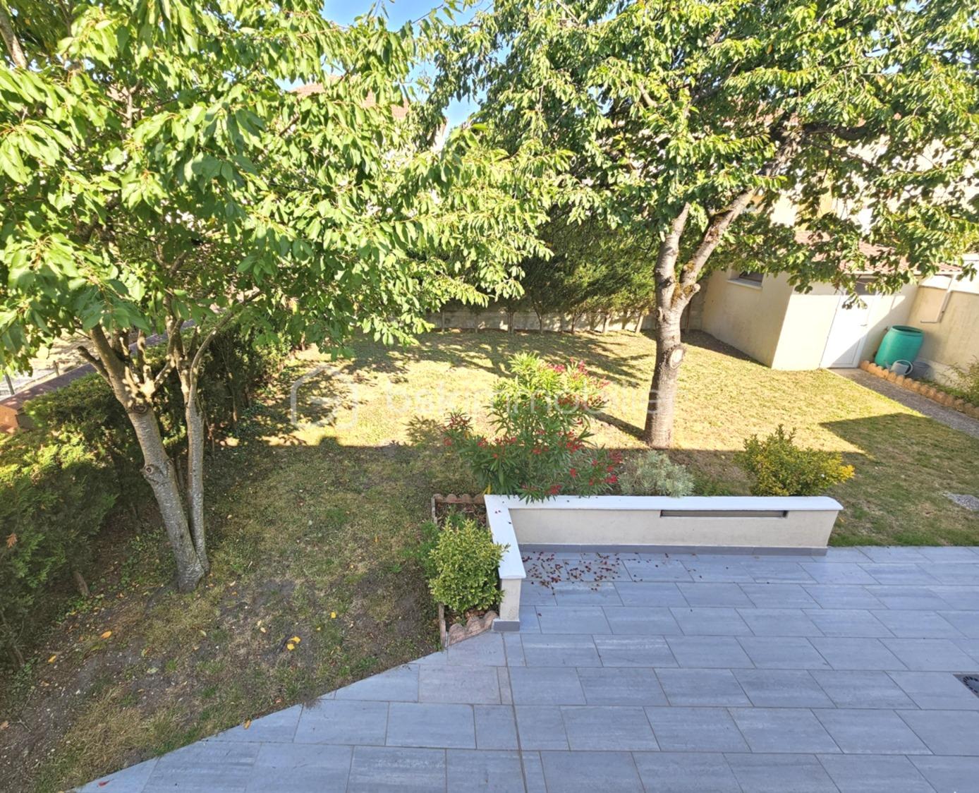 Maison de 100 m² - S.jpg