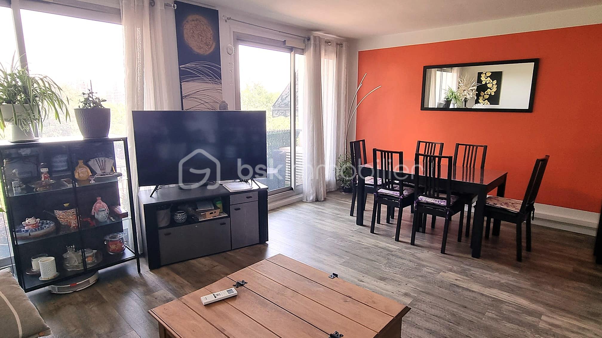 Appartement de 61 m² - SEJOUR 2.jpg