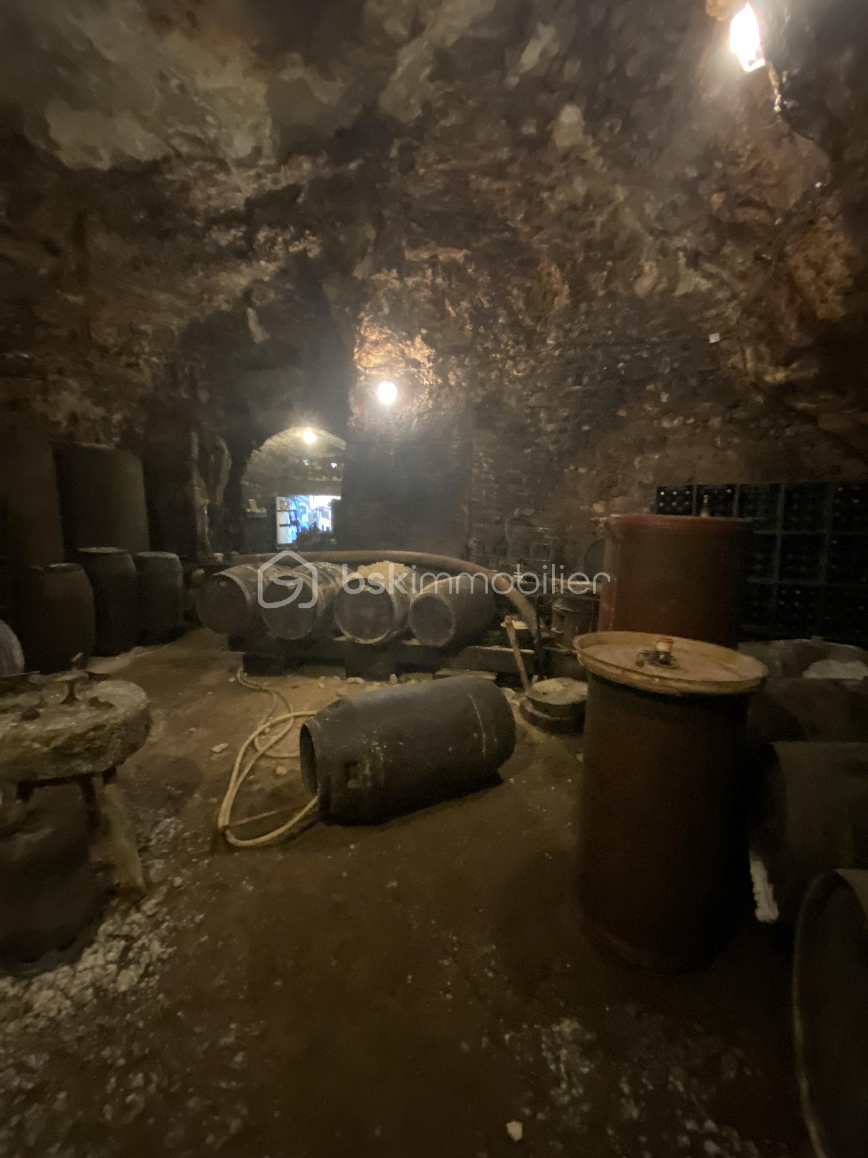 cave2.JPG