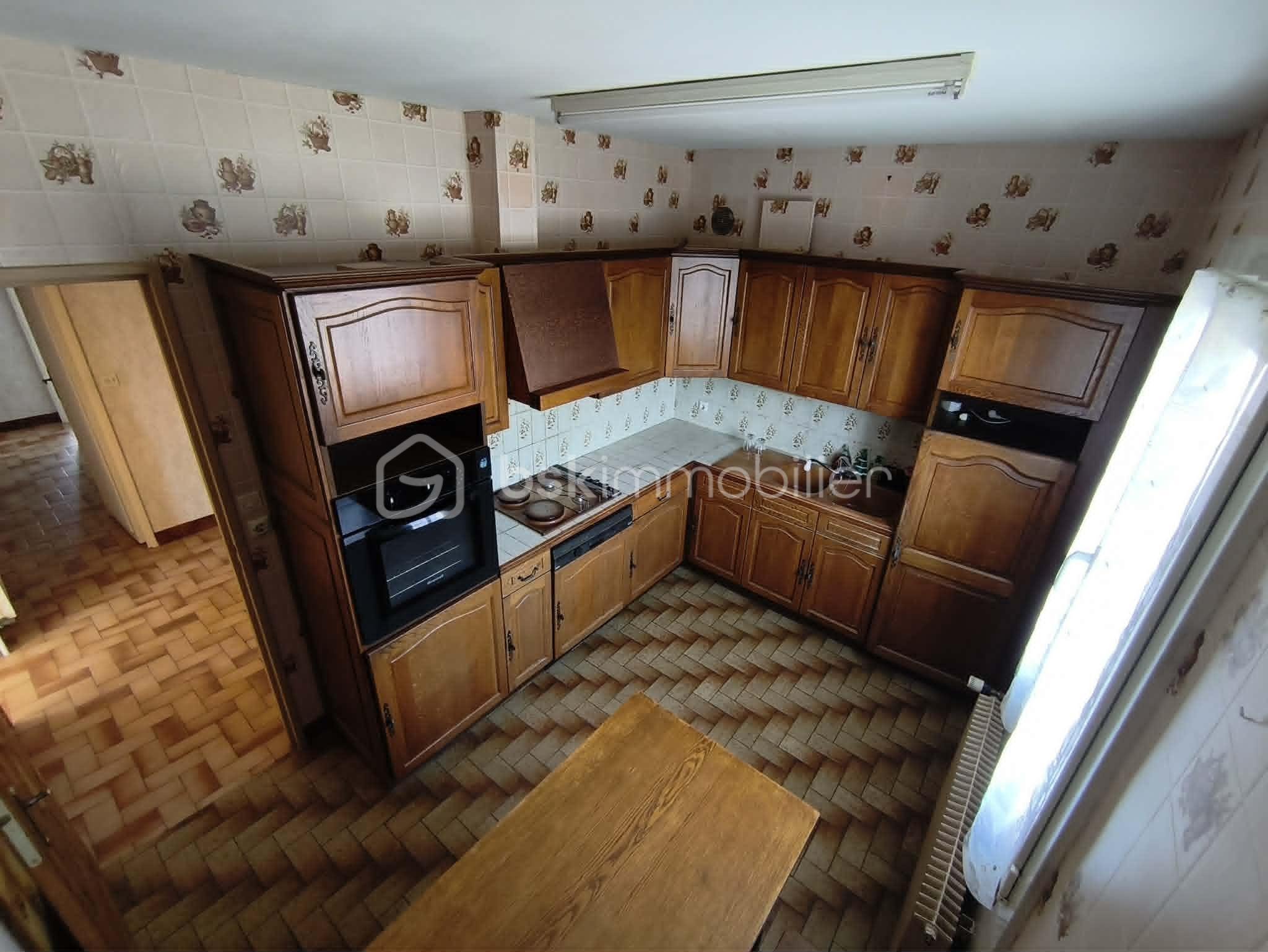 bd5d9bd8-9662-4de6-8786-bc3ba4945dc4.jfif