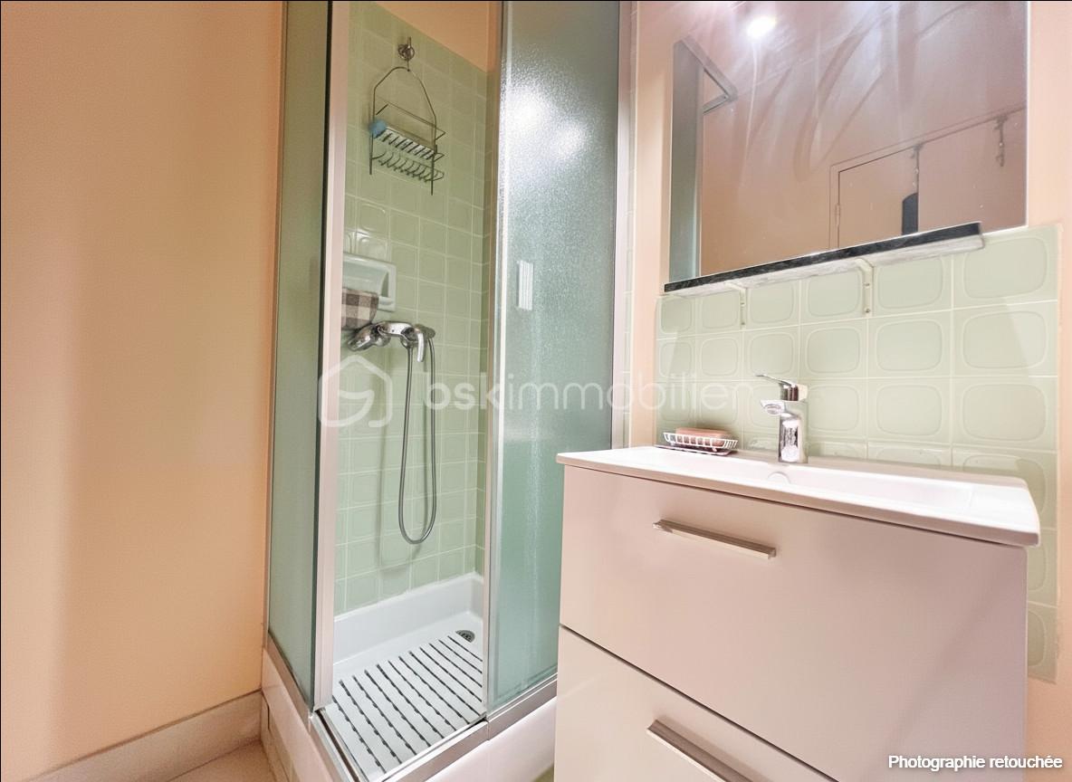 Appartement de 98,53 m² - Salle d'eau.jpg