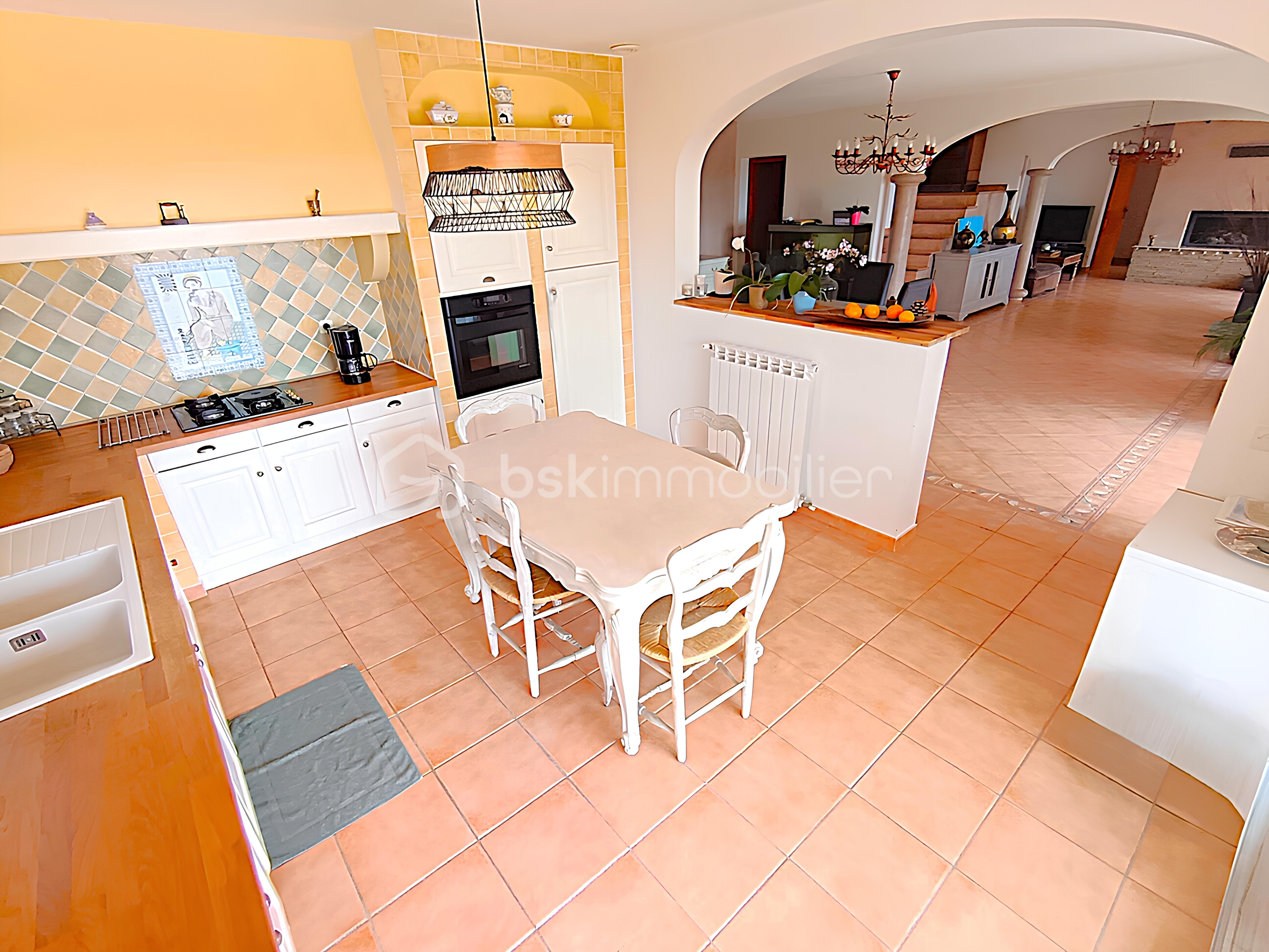 8 CUISINE MAISON 3.jpg