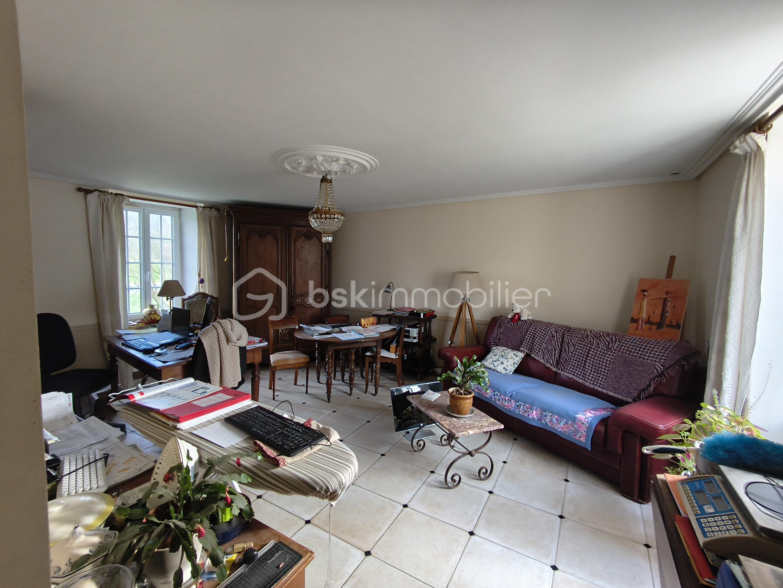 Maison de 245 m² - 1000005756.jpg