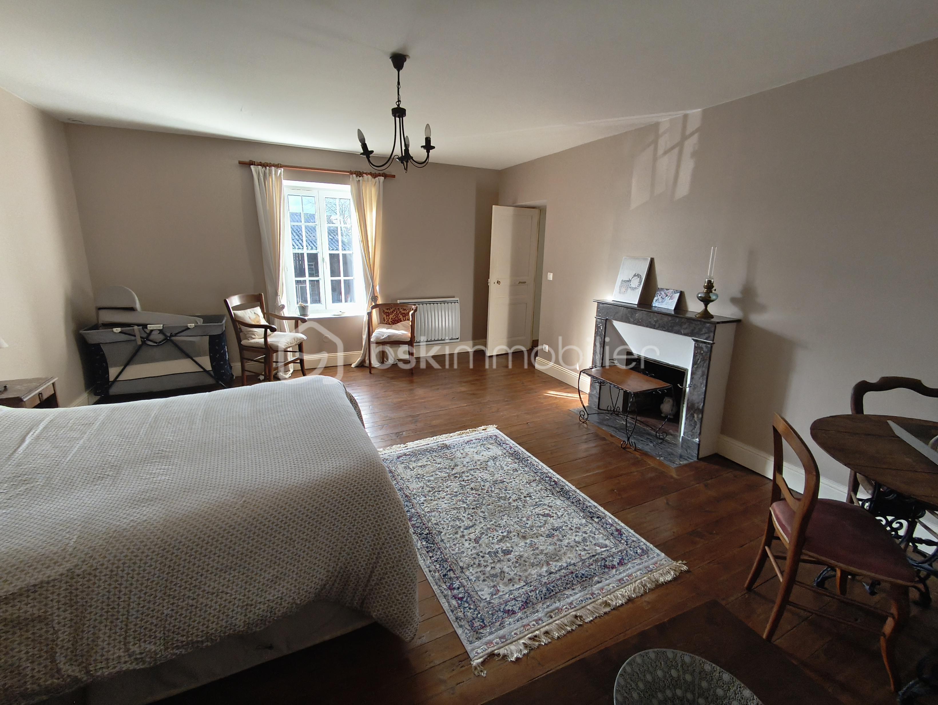 Maison de 245 m² - 1000005738.jpg