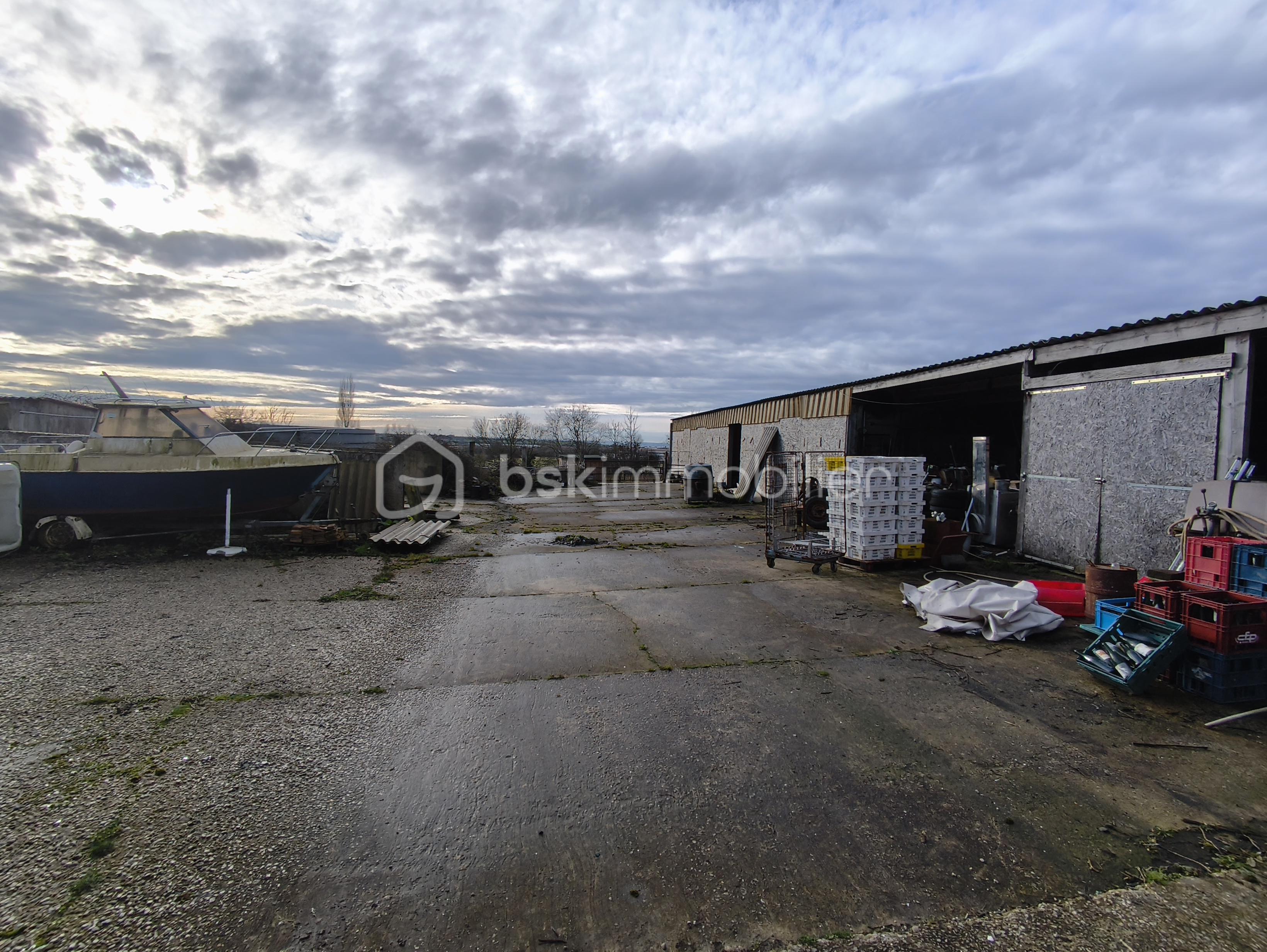 Maison de 245 m² - 1000005763.jpg