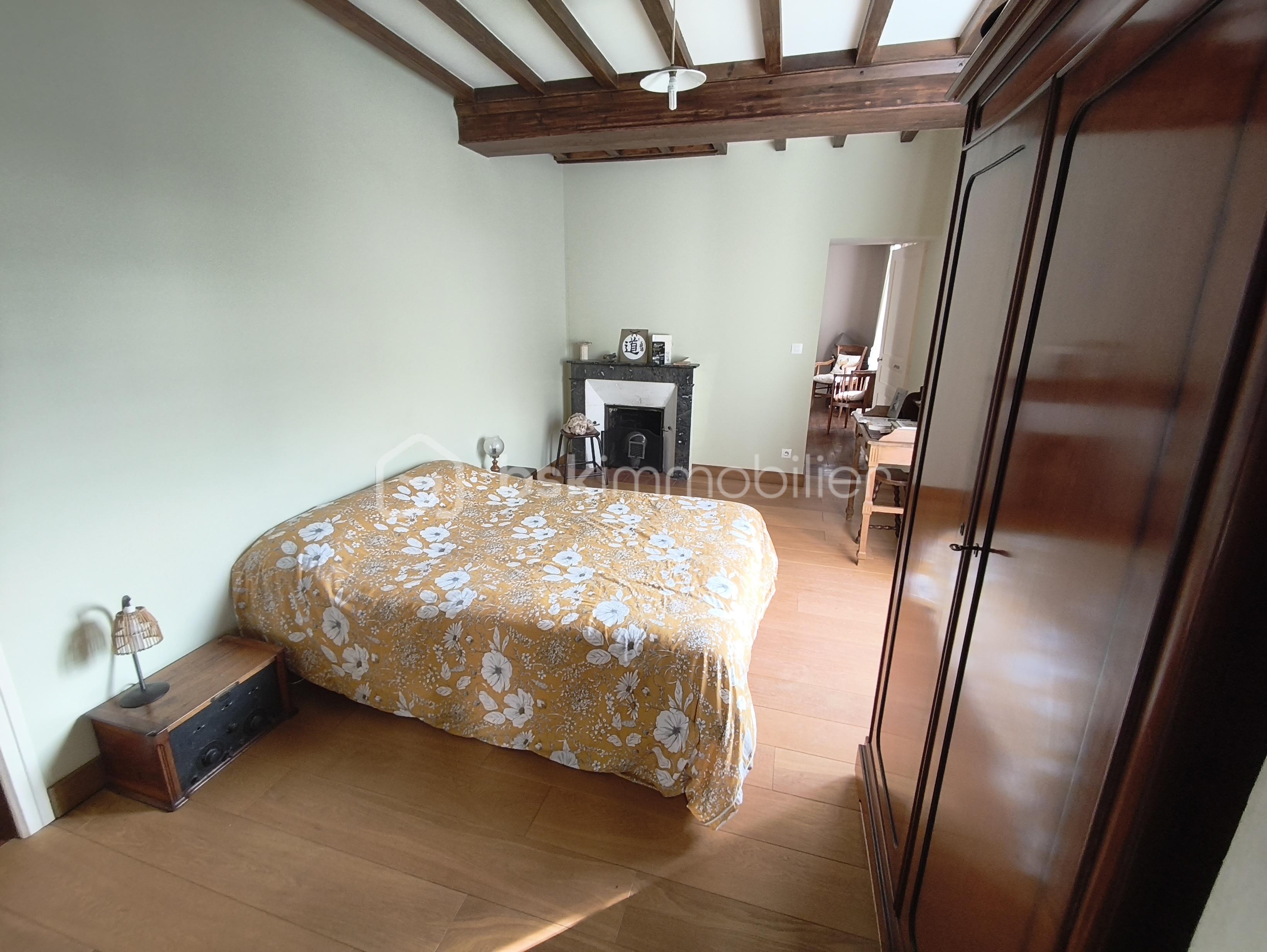 Maison de 245 m² - 1000005739.jpg