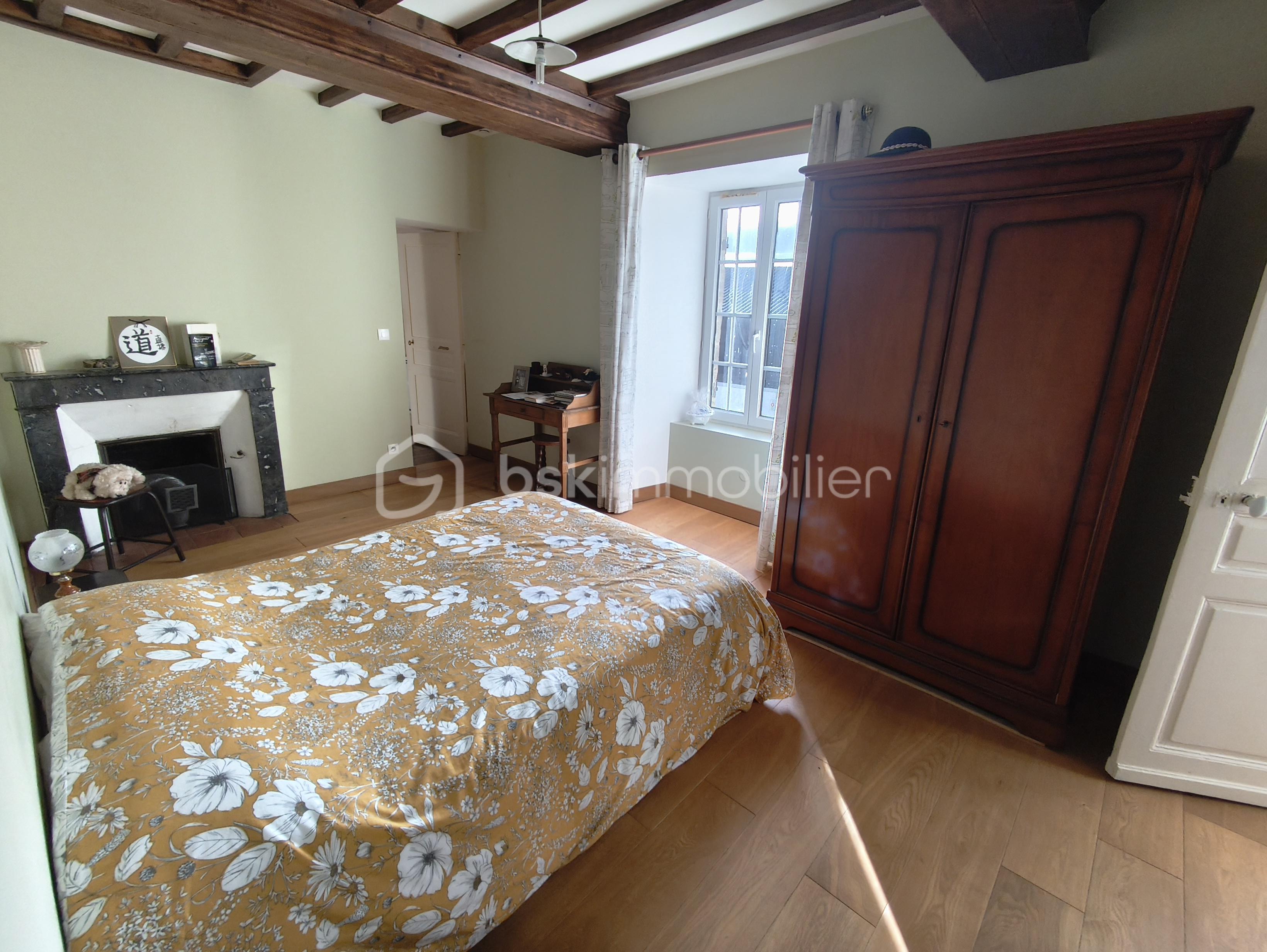 Maison de 245 m² - 1000005740.jpg