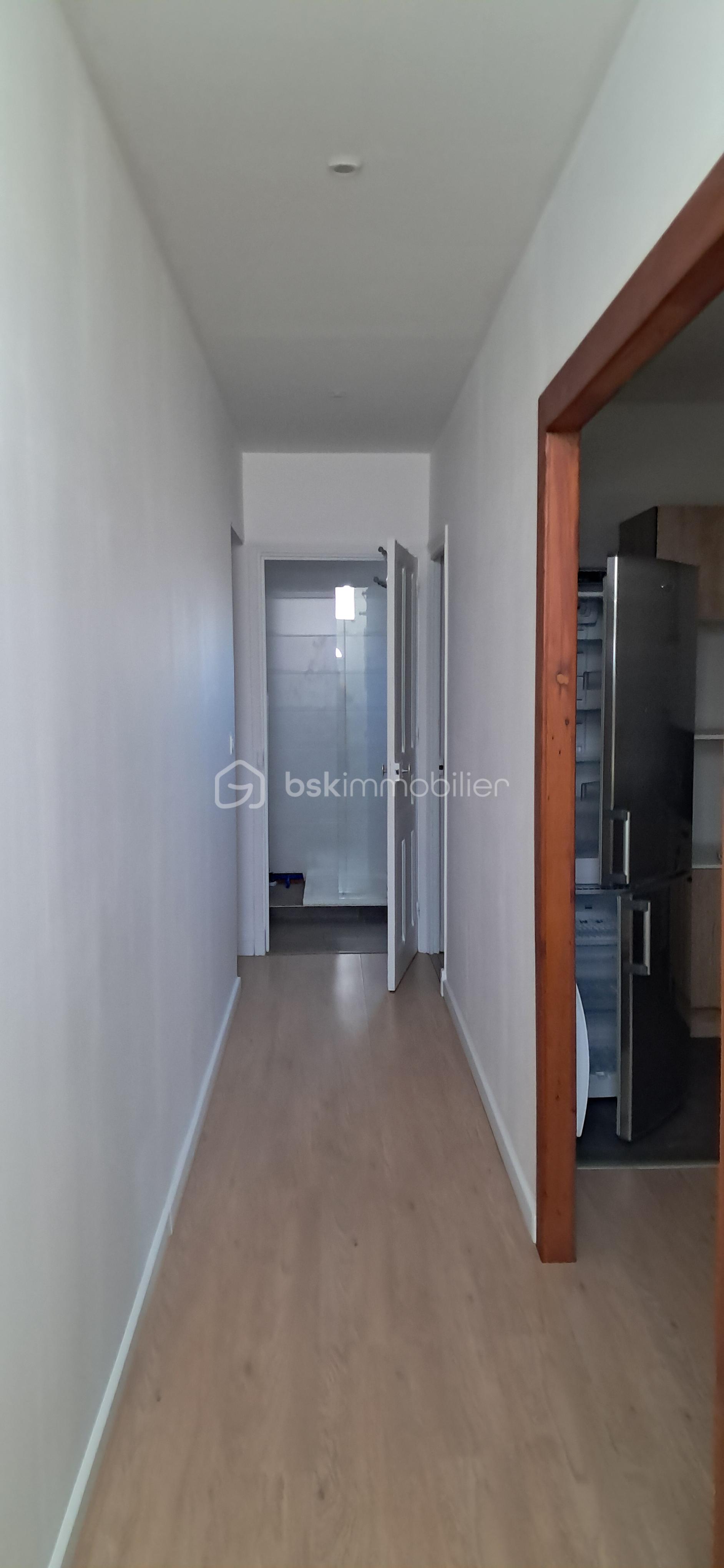 Maison de ville de 140 m² - 20260107_102419.jpg