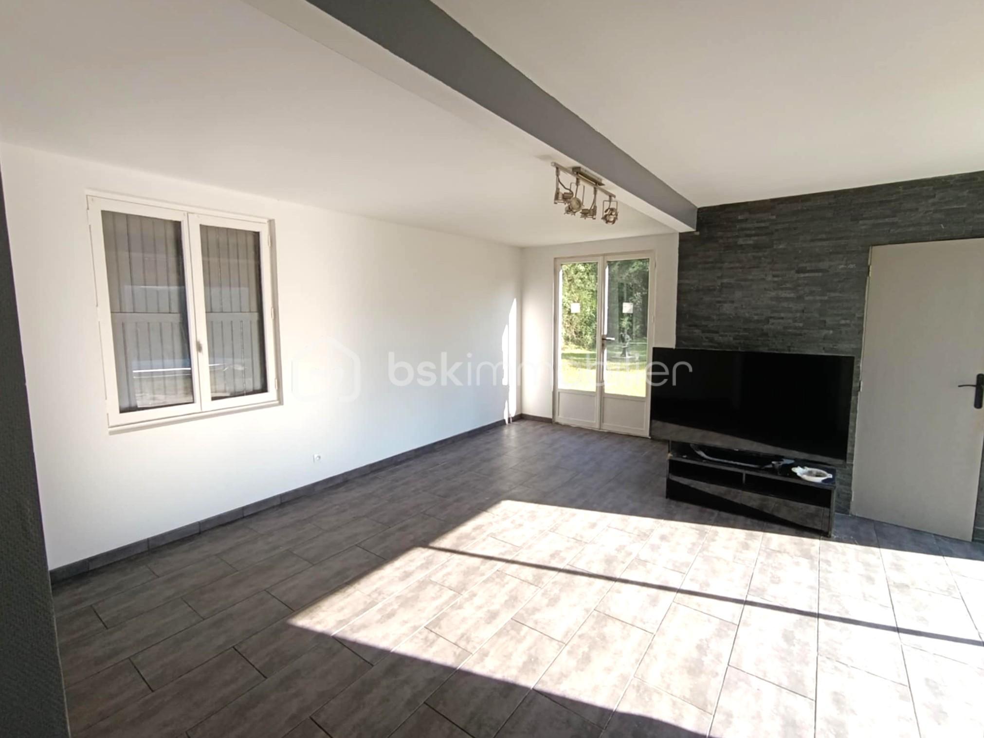 Maison de 57 m² - 513e18a6-2576-46fb-8f0f-f85f8e93358d.jpg