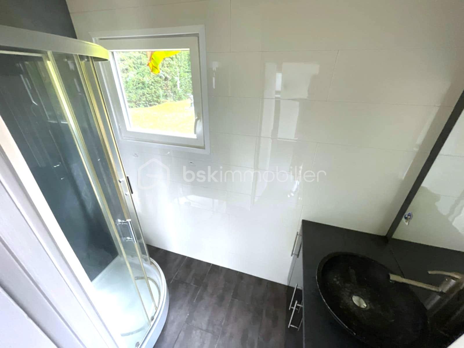 Maison de 57 m² - 8407e02c-7542-4a4b-8c95-51efb51286f1.jpg