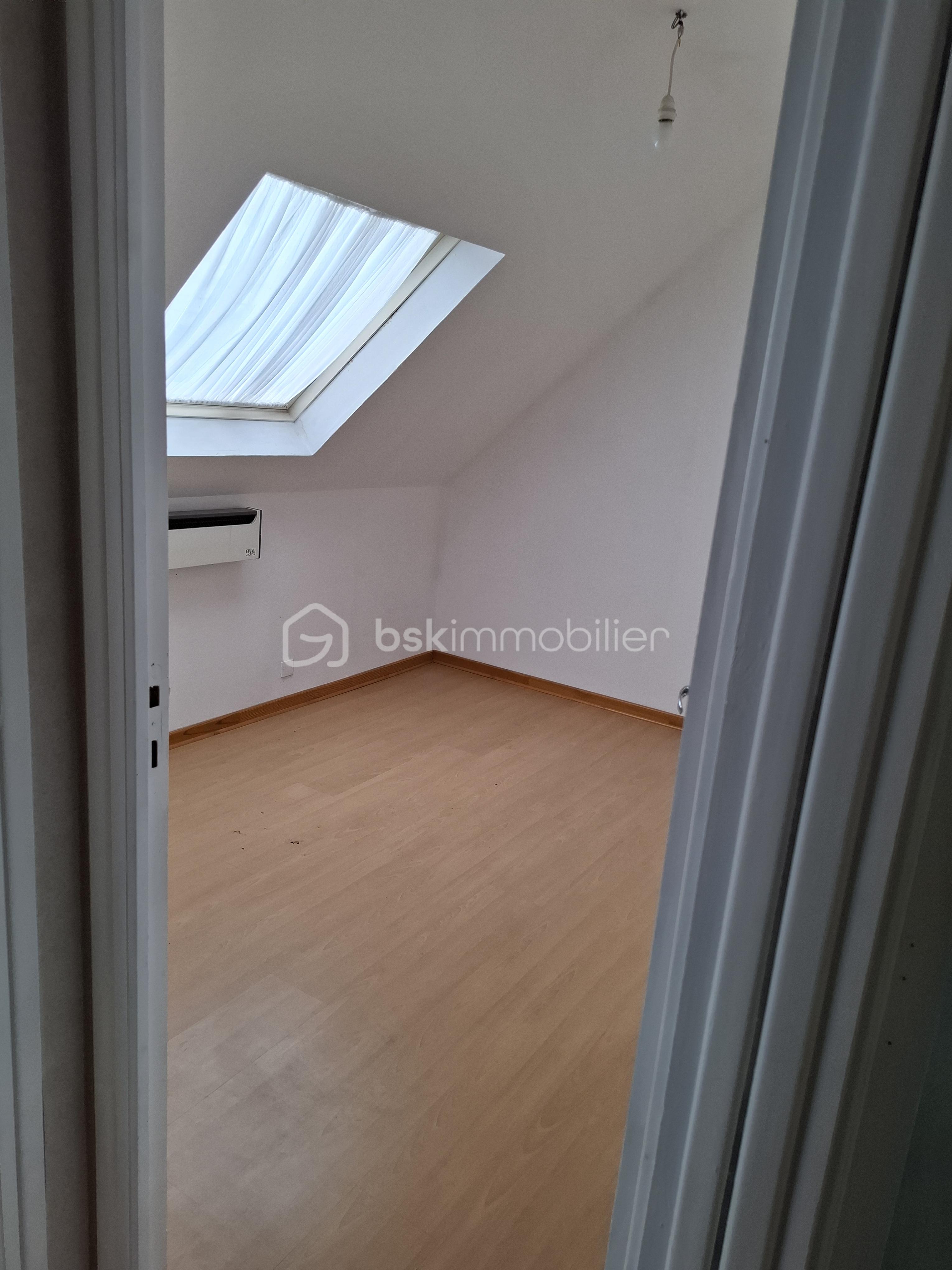 Maison traditionnelle de 75 m² - 1000003533.jpg
