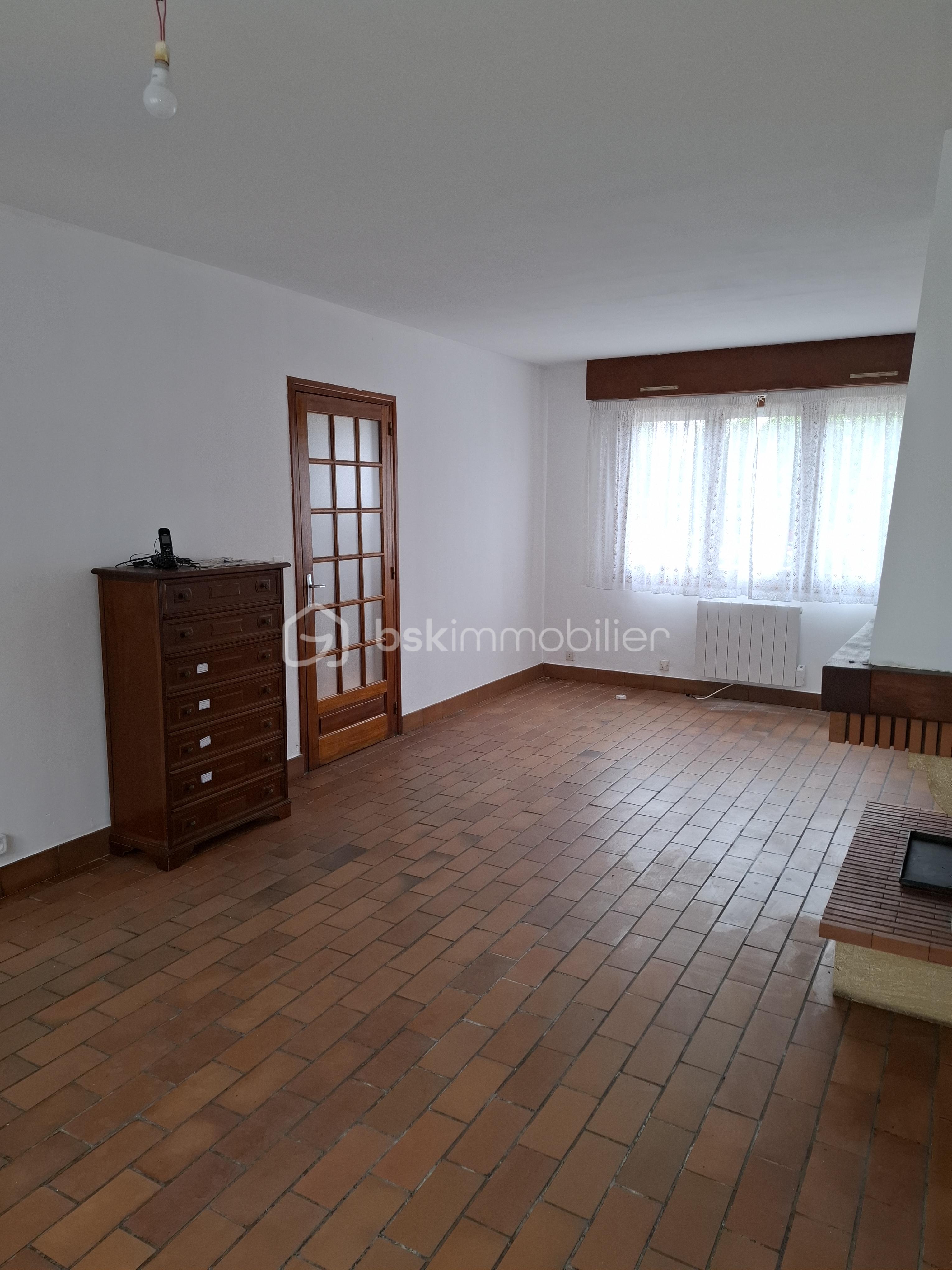 Maison traditionnelle de 75 m² - 1000003528.jpg