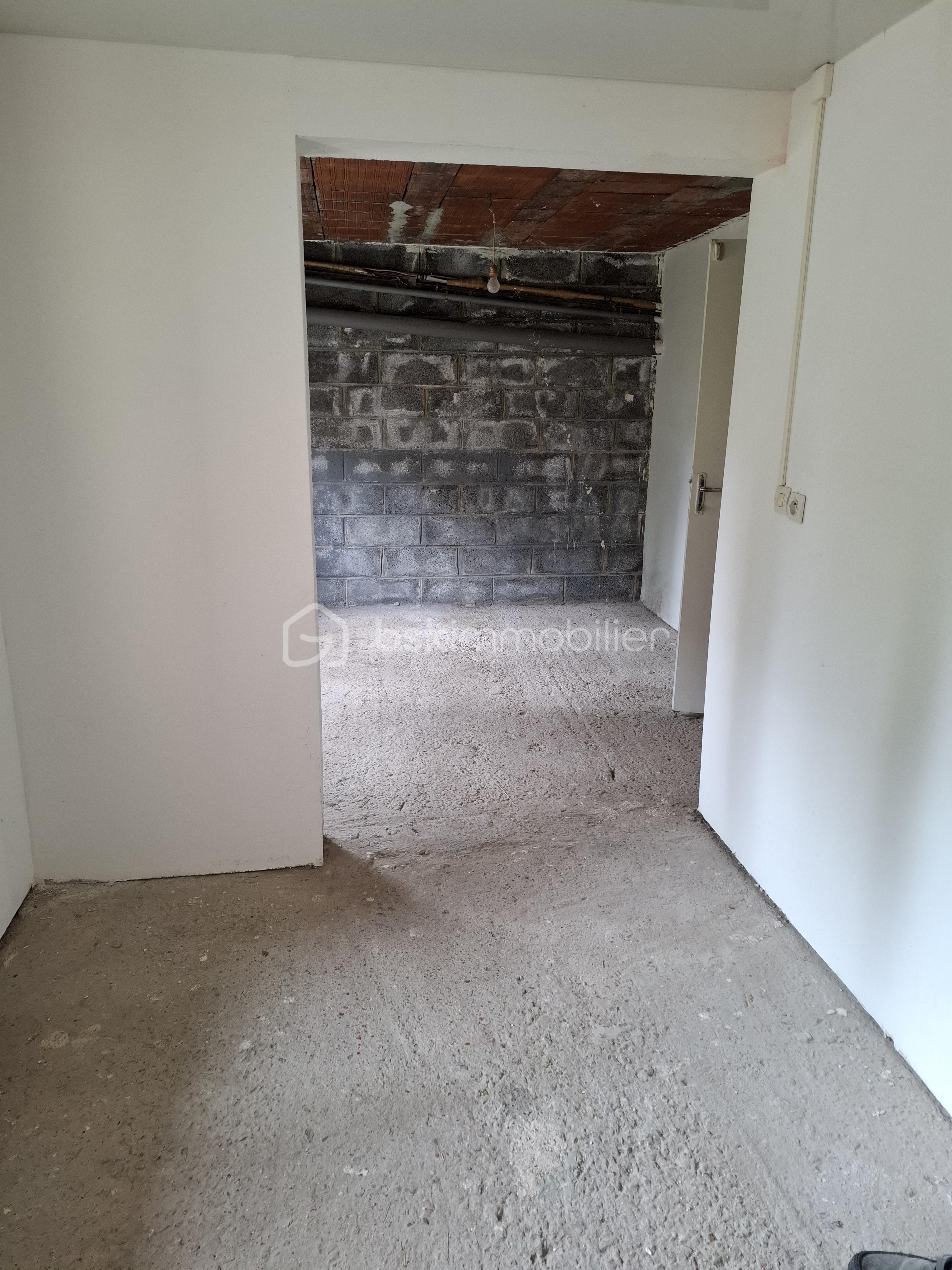 Maison traditionnelle de 75 m² - 1000003551.jpg