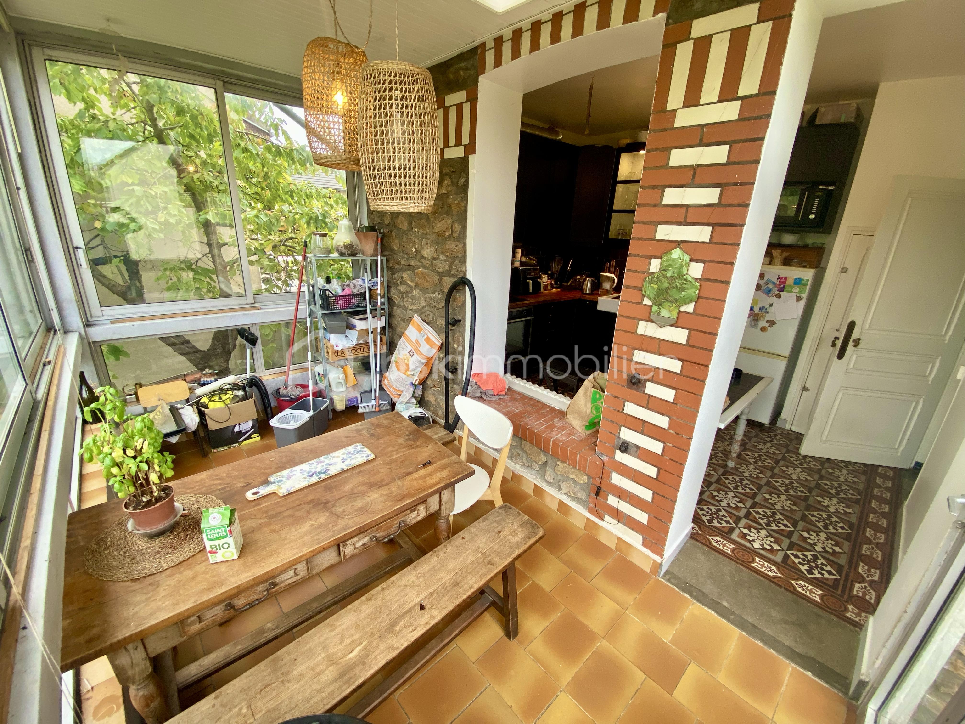 Maison en pierre de 82 m² - tempImage90E8T7.png