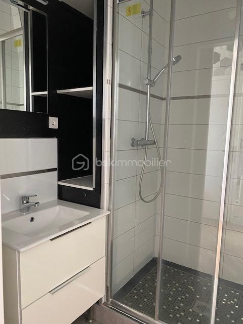Appartement de 58,85 m² - salle d'eau 1.jpg