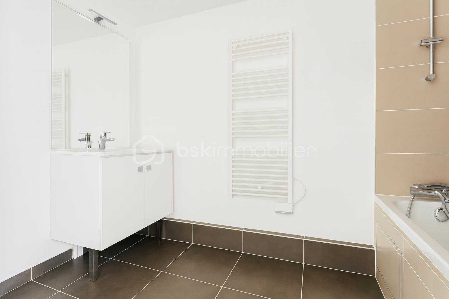 Appartement de 67,30 m² - SALLE DE BAINS.png