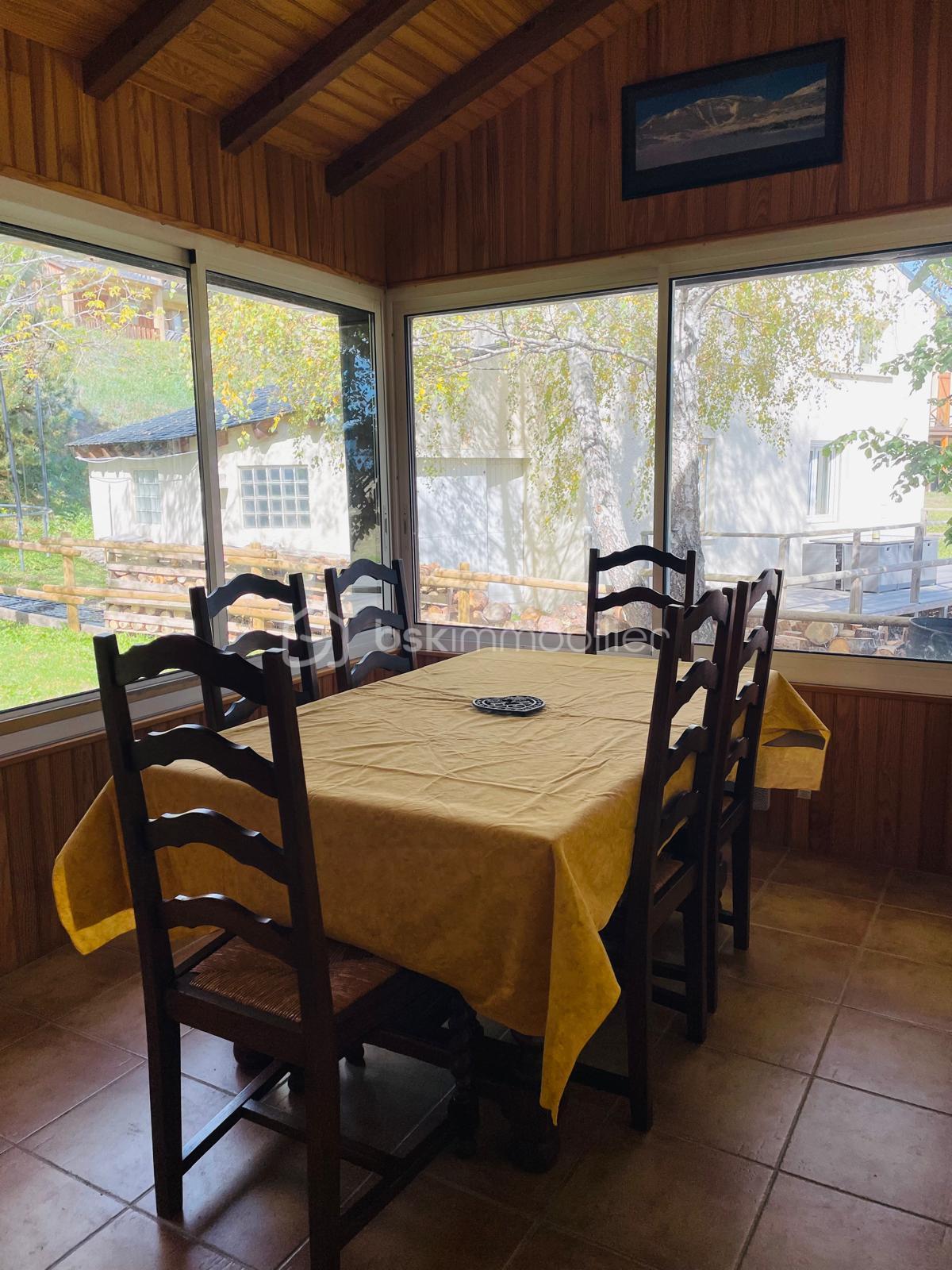 Maison jumelee de 95 m² - photo salle à manger.jpg