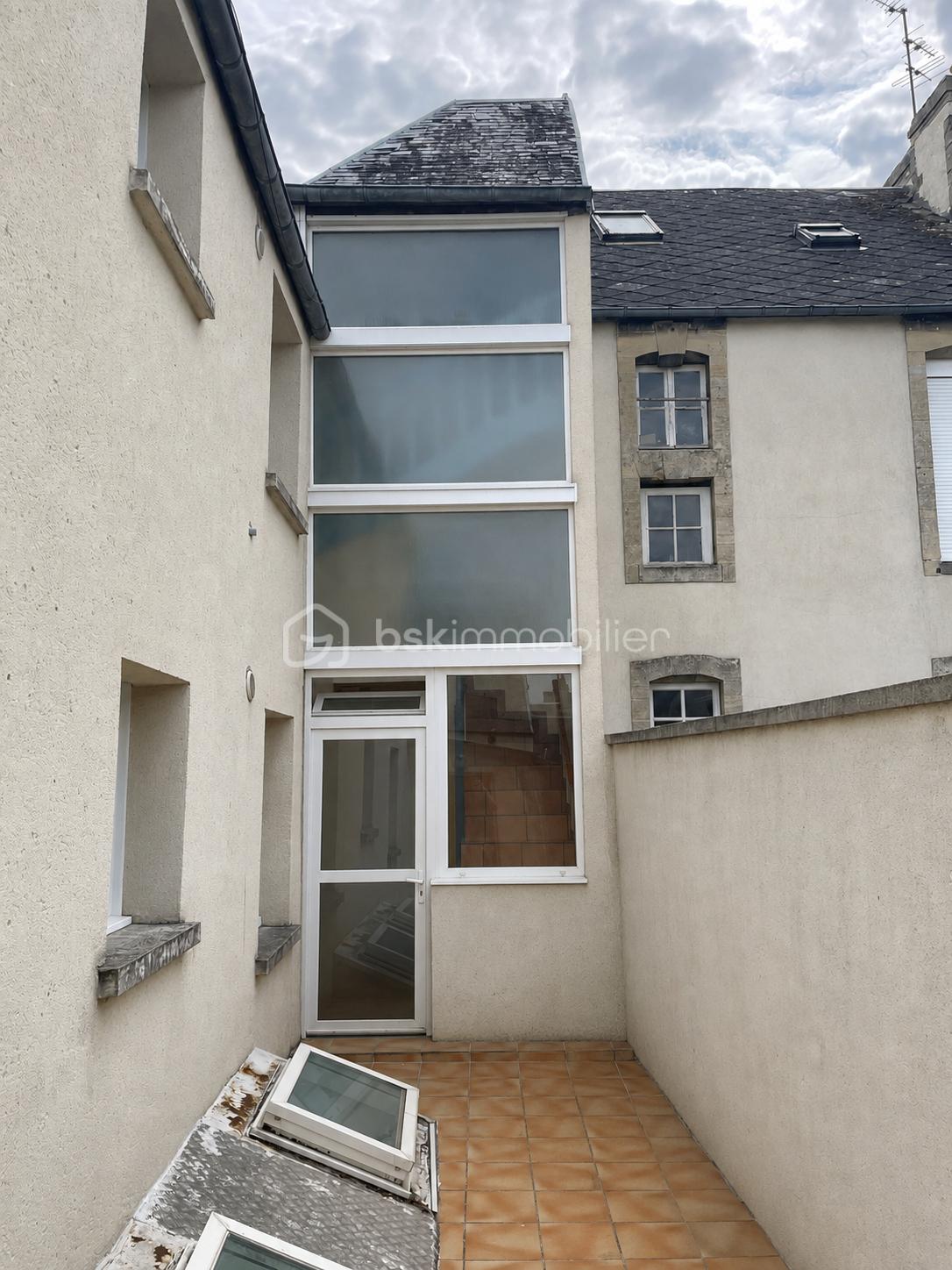 terrasse acces logement.jpg