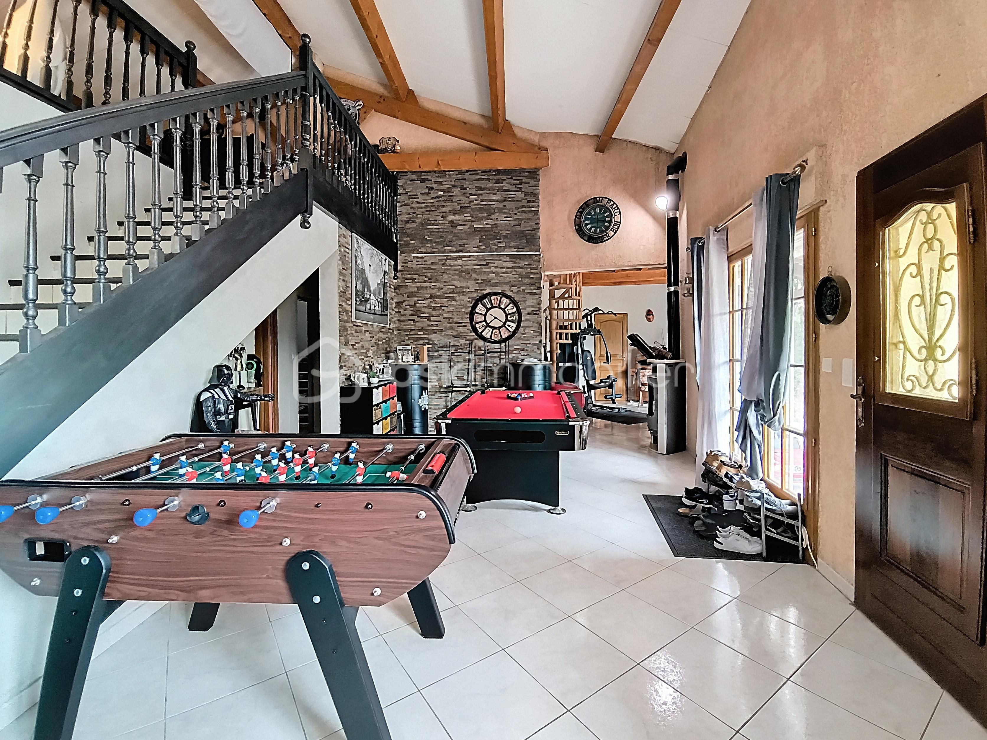 Maison de 287 m² - entree bis.jpg