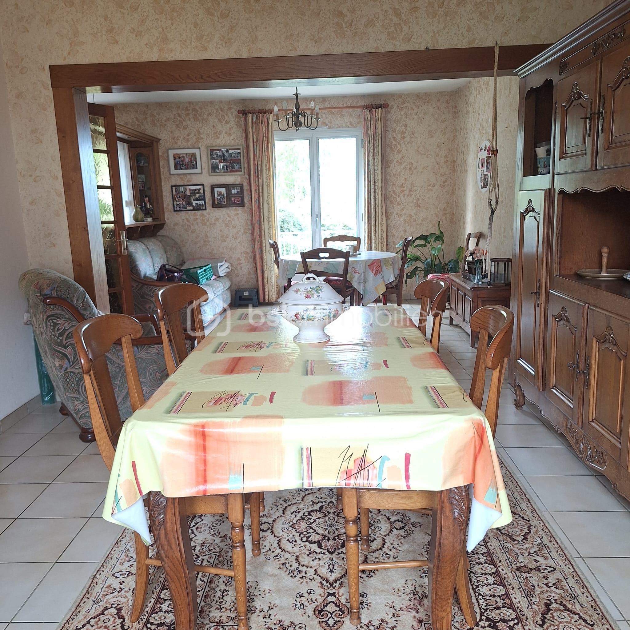 Pavillon de 105 m² - c83b8bf7-0693-4476-9265-8d35fbb9a501.jpeg
