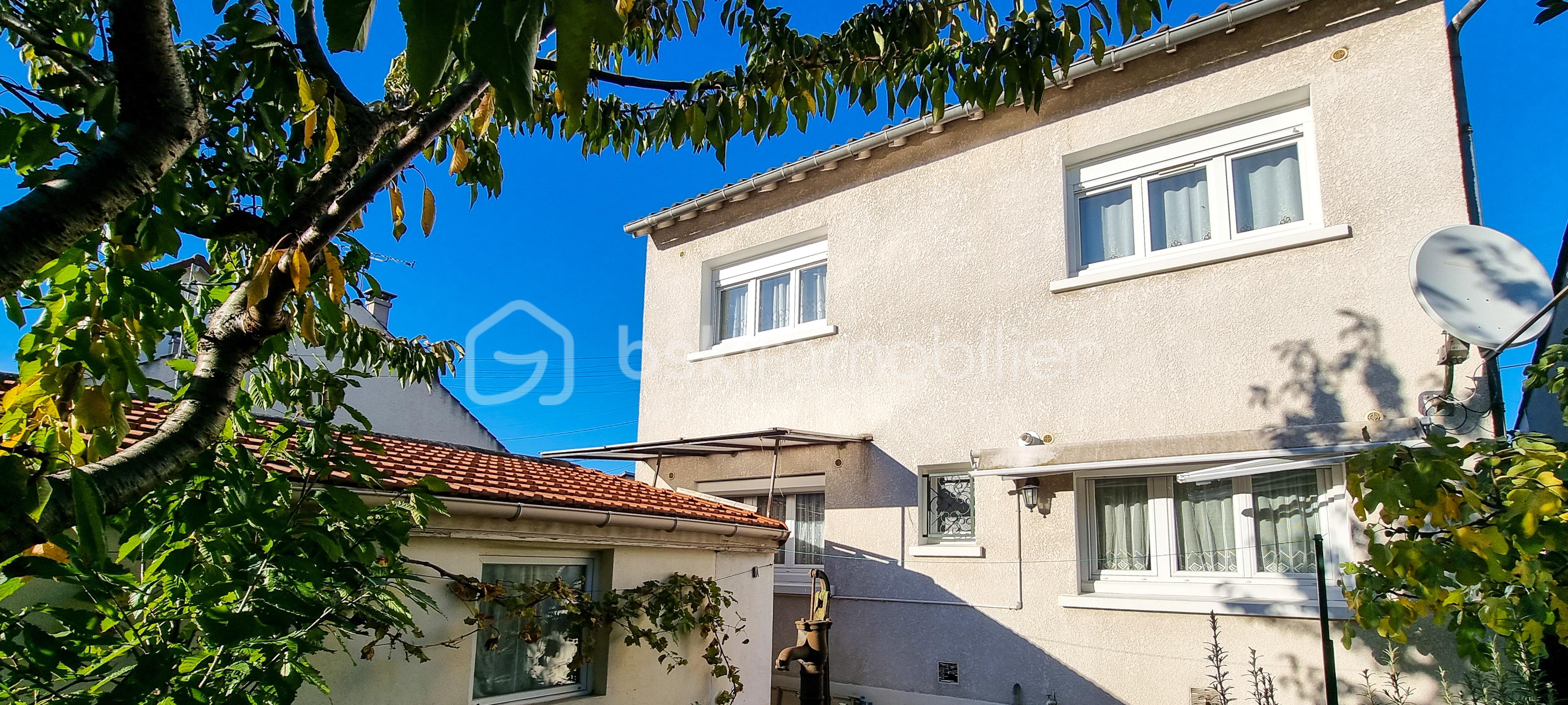 Maison 5 pièces 120 m² · à Chelles · 120 m² · 390 000 €